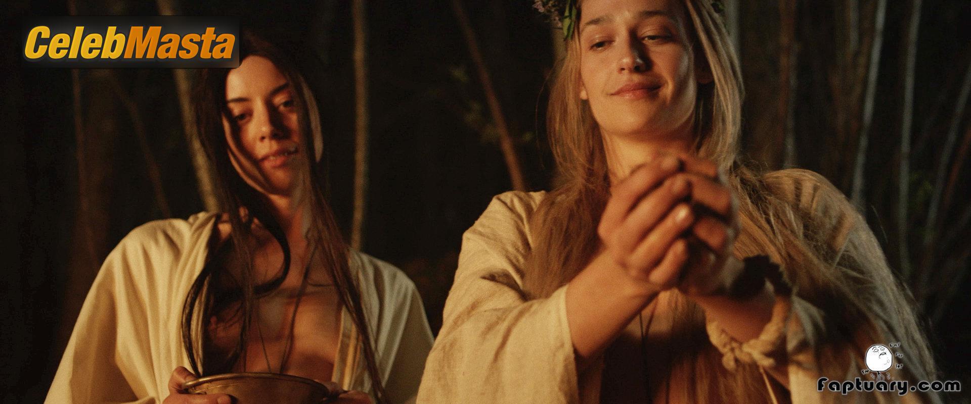 Aubrey Plaza Aubrey Plaza Bare Photoshoot Gallery from The Little Hours - Photo 17 of 23