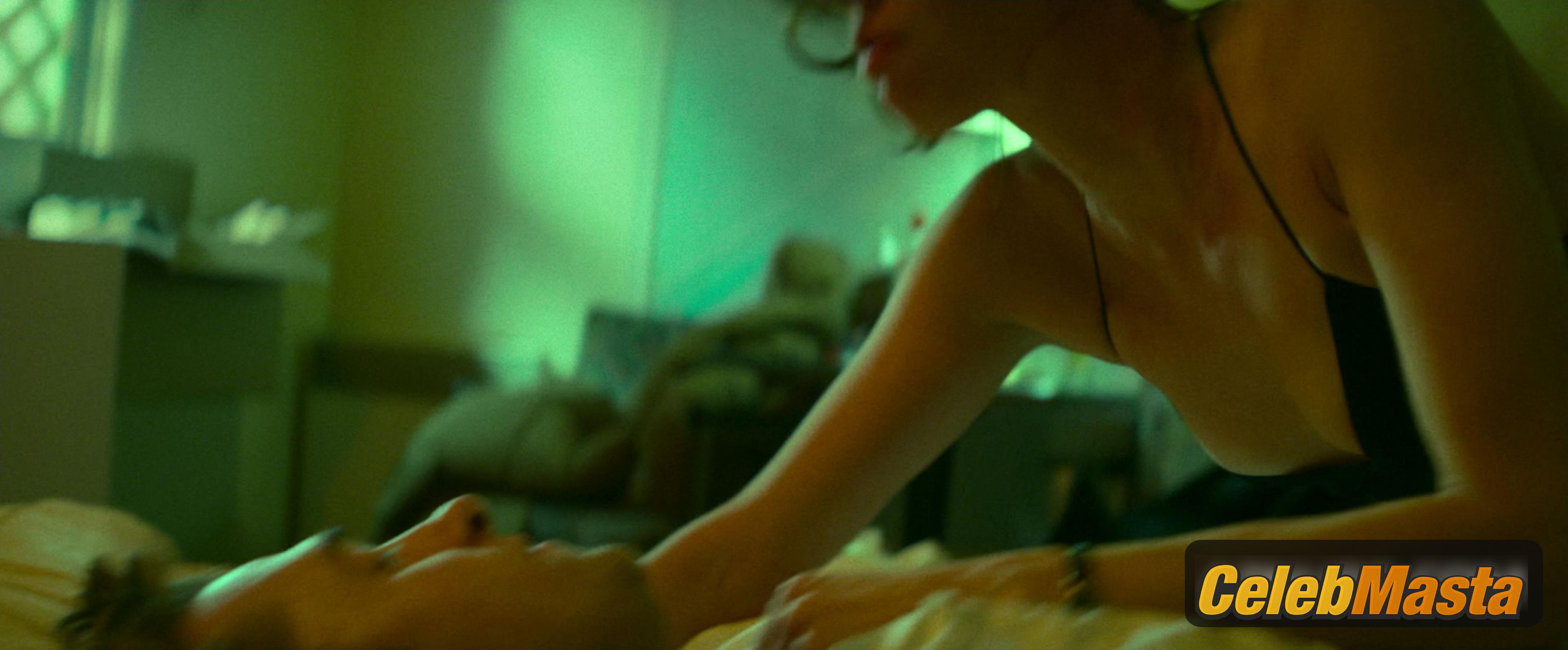 Aubrey Plaza Aubrey Plaza Sexy Nude Gallery from Honey Don't! - Photo 98 of 294