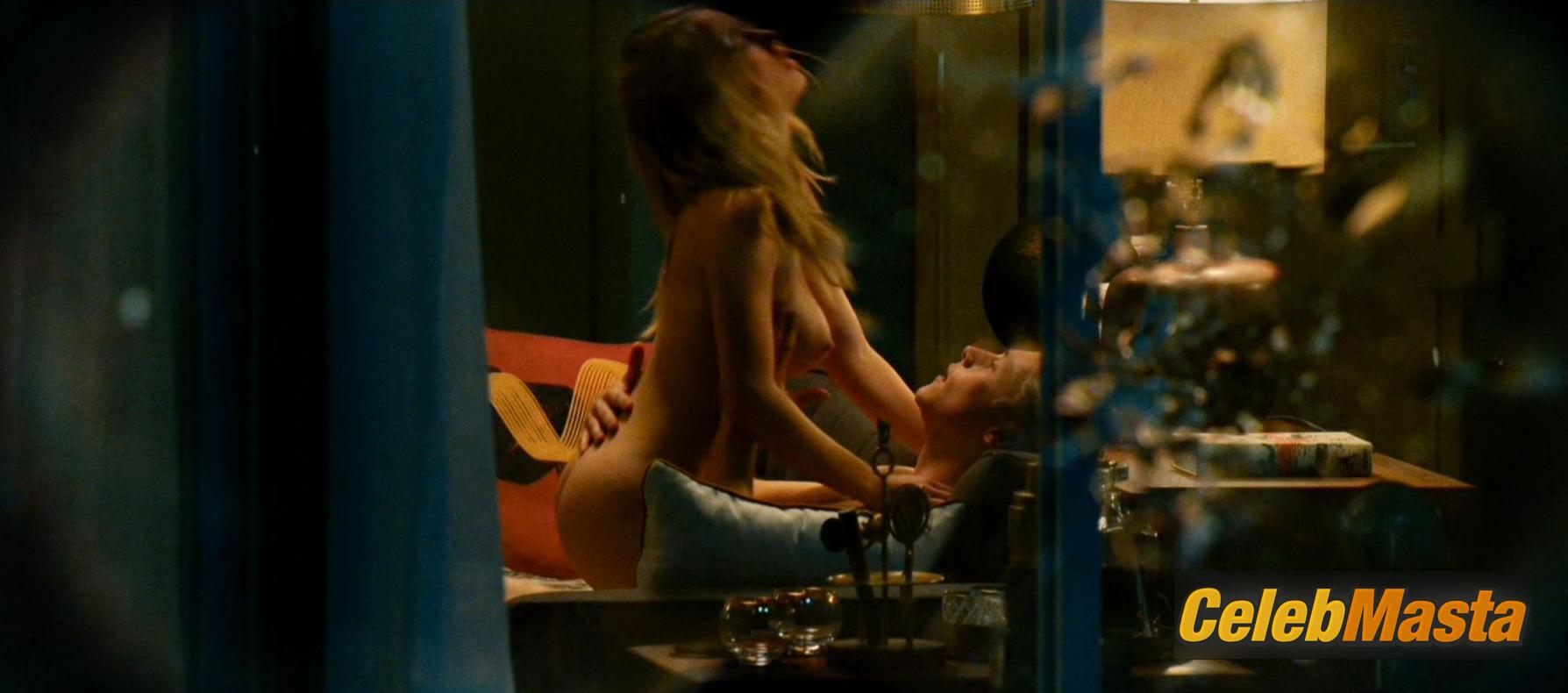 Sydney Sweeney Sydney Sweeney Bare Photoshoot Gallery from The Voyeurs - Photo 6 of 9