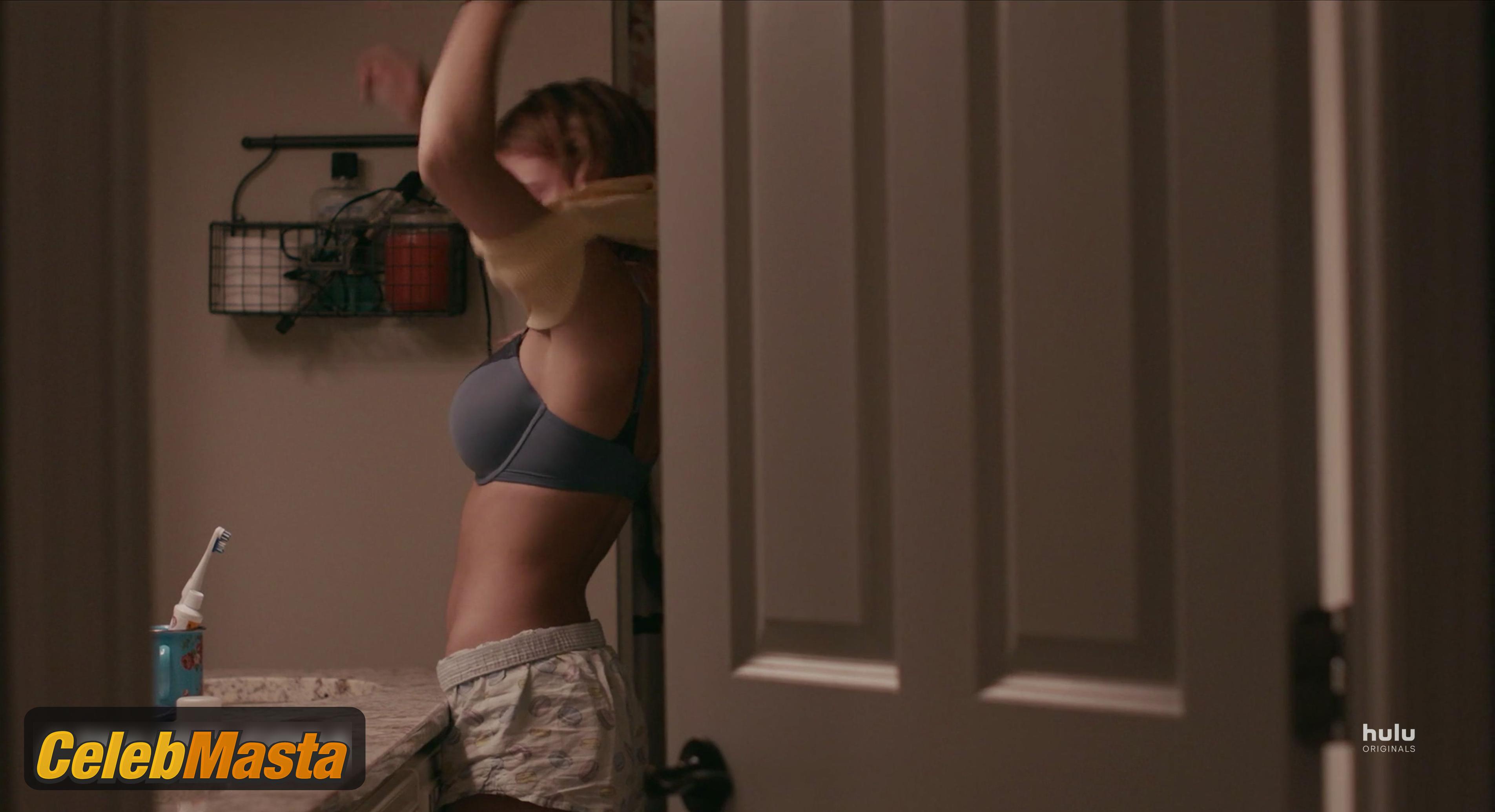 Sydney Sweeney Topless Photo Set from Big Time Adolescence photo 1