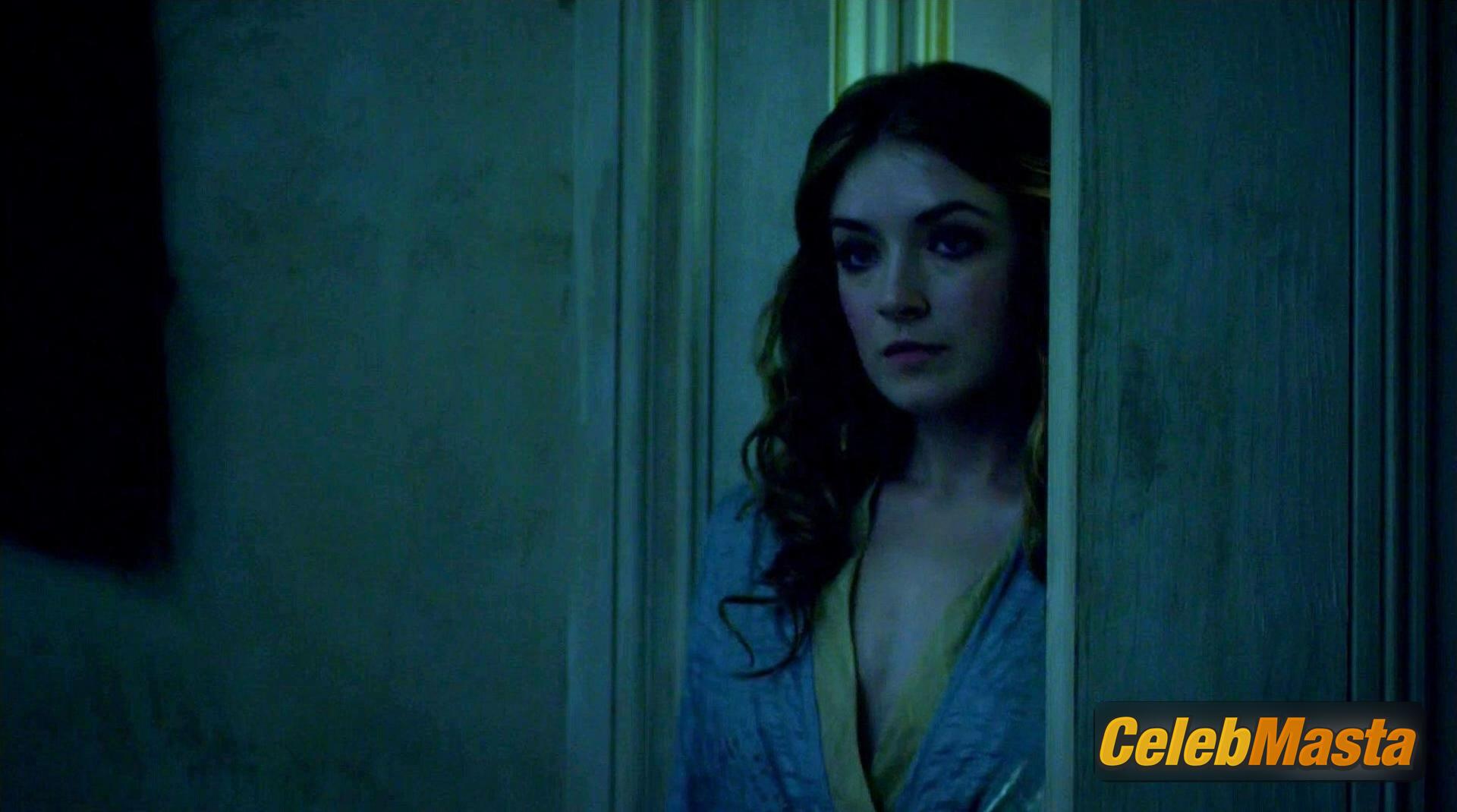 Sarah Bolger Naked Photo Gallery — Into The Badlands photo 2