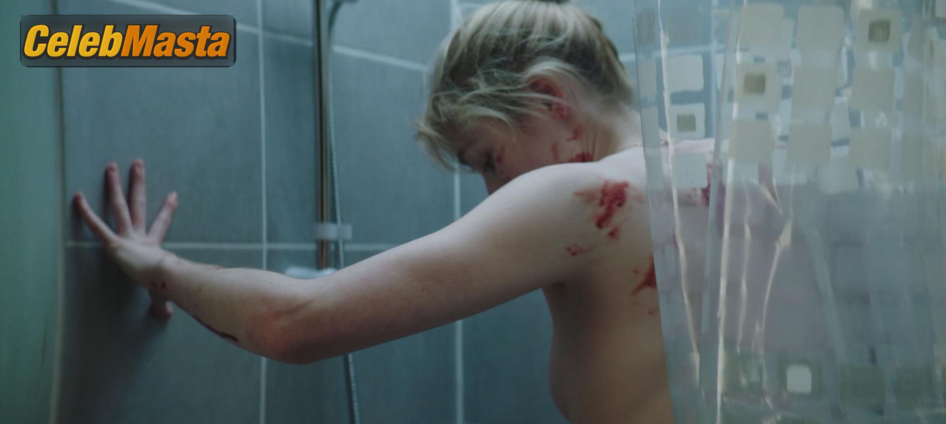Sarah Bolger Sarah Bolger Sexy Nude Gallery from A Good Woman Is Hard To Find - Photo 7 of 9