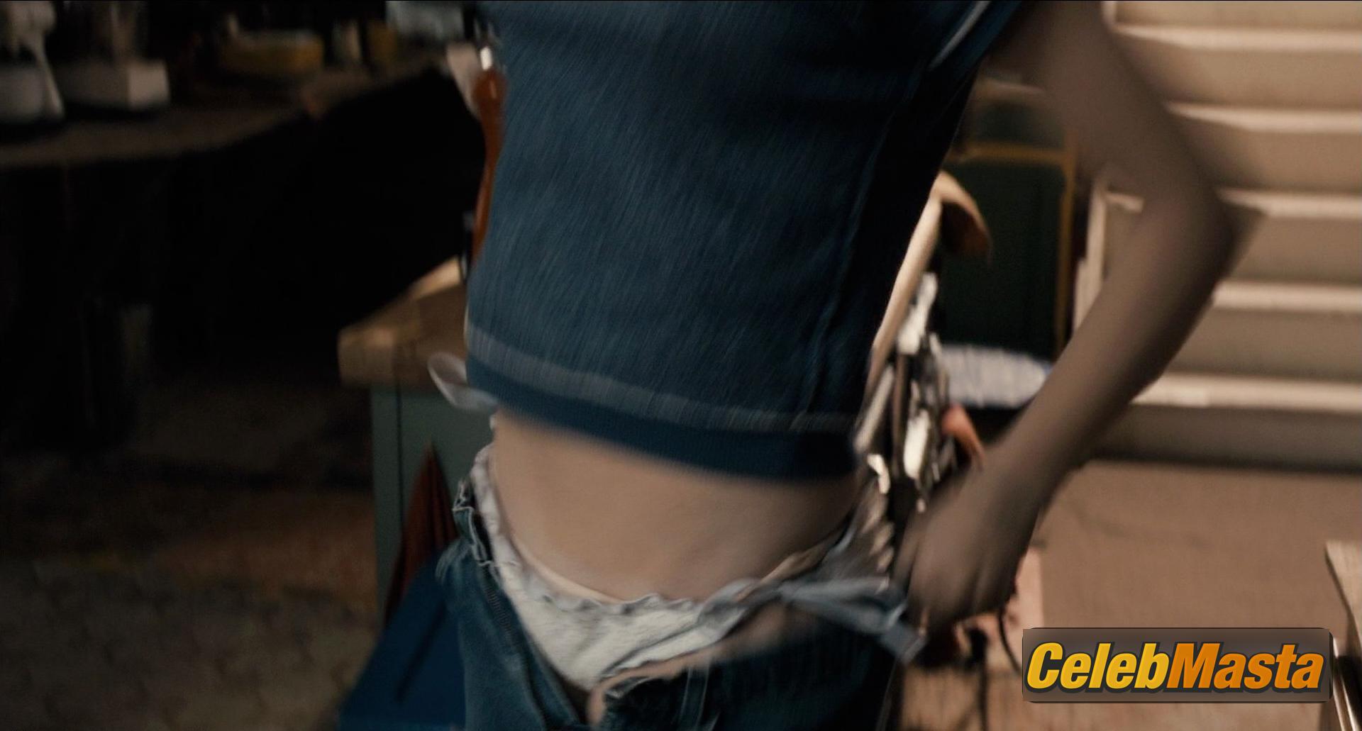 Sarah Bolger Sarah Bolger Topless Photo Set from As Cool As I Am - Photo 5 of 6