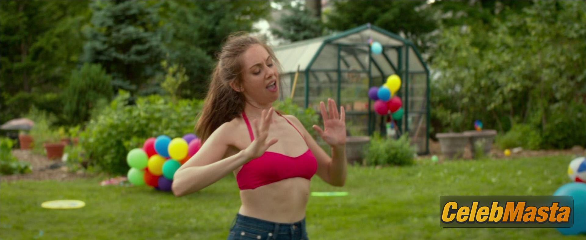 Alison Brie Alison Brie Sexy Nude Gallery from Sleeping With Other People - Photo 10 of 11