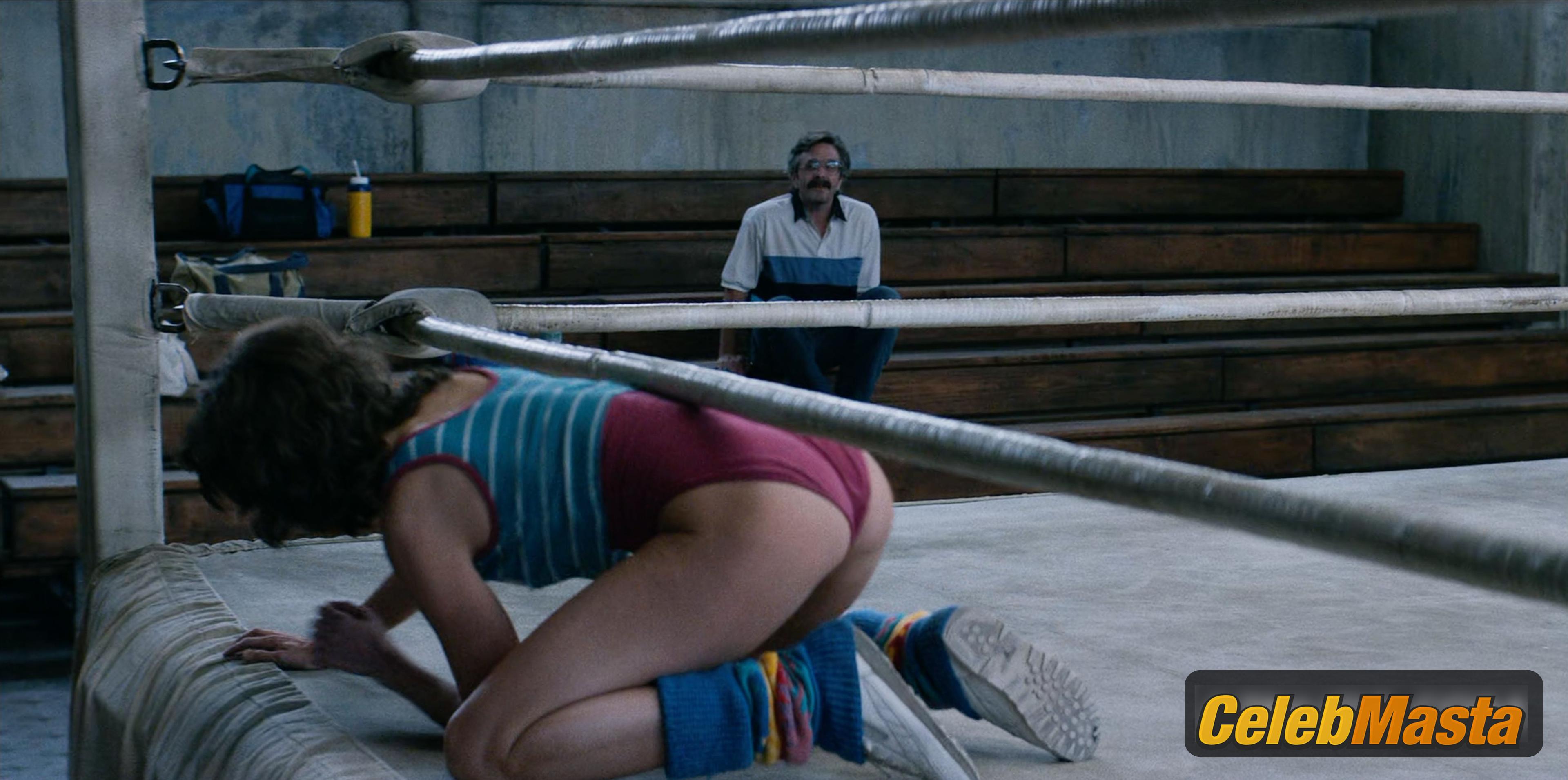 Alison Brie Alison Brie Sexy Nude Gallery from Glow - Photo 42 of 46