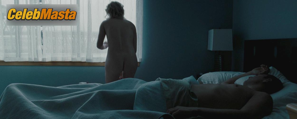 Charlize Theron Charlize Theron Topless Photo Set from The Burning Plain - Photo 8 of 12
