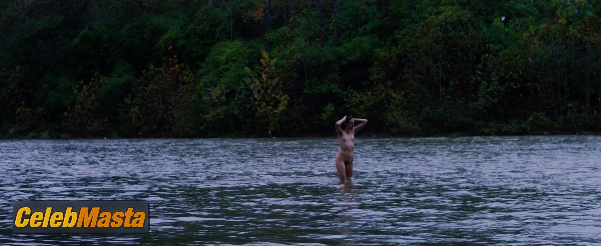 Margaret Qualley Margaret Qualley Bare Photoshoot Gallery from Donnybrook - Photo 5 of 10
