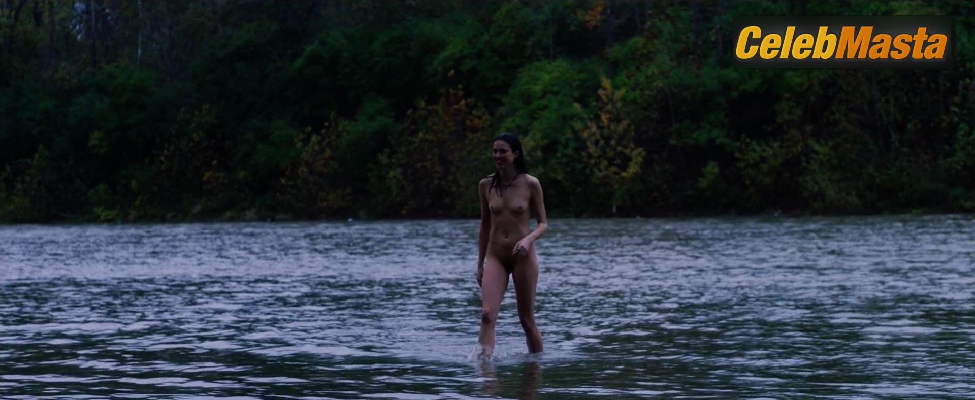 Margaret Qualley Margaret Qualley Bare Photoshoot Gallery from Donnybrook - Photo 10 of 10
