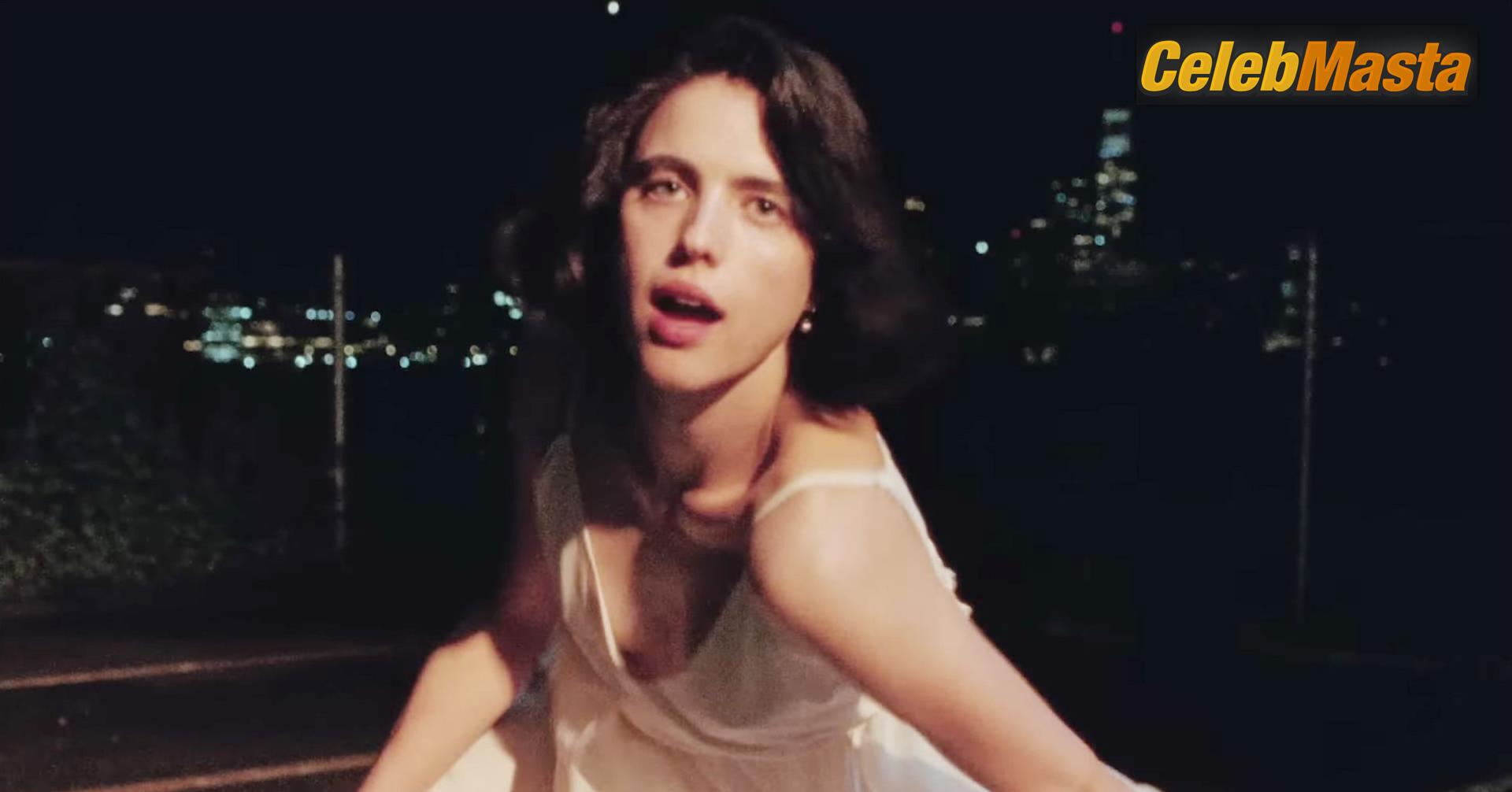 Margaret Qualley Margaret Qualley Nude Pics from the Set of Tiny Moves - Photo 7 of 8