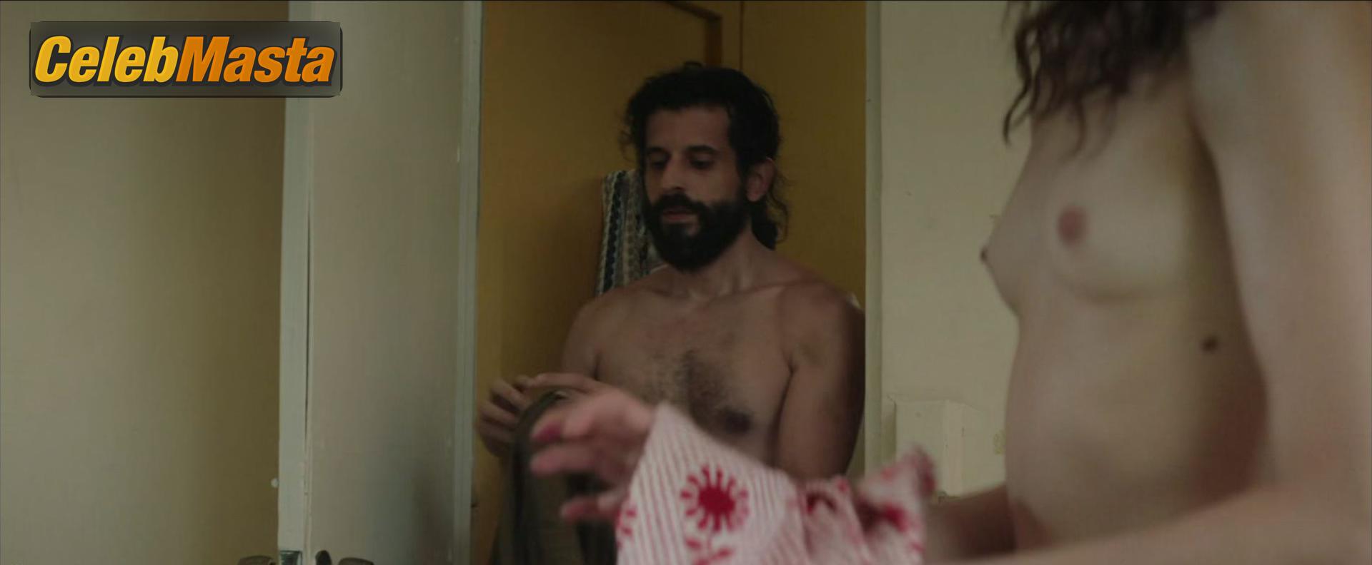 Margaret Qualley Margaret Qualley Nude Pics from the Set of Stars At Noon - Photo 8 of 14