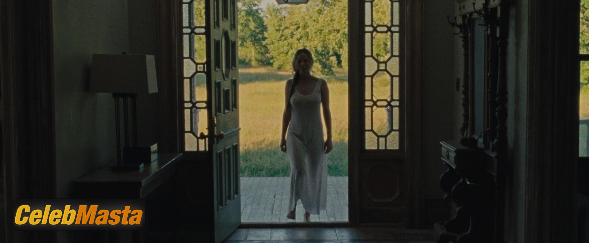 Jennifer Lawrence Jennifer Lawrence Sexy Nude Gallery from Mother! - Photo 9 of 10