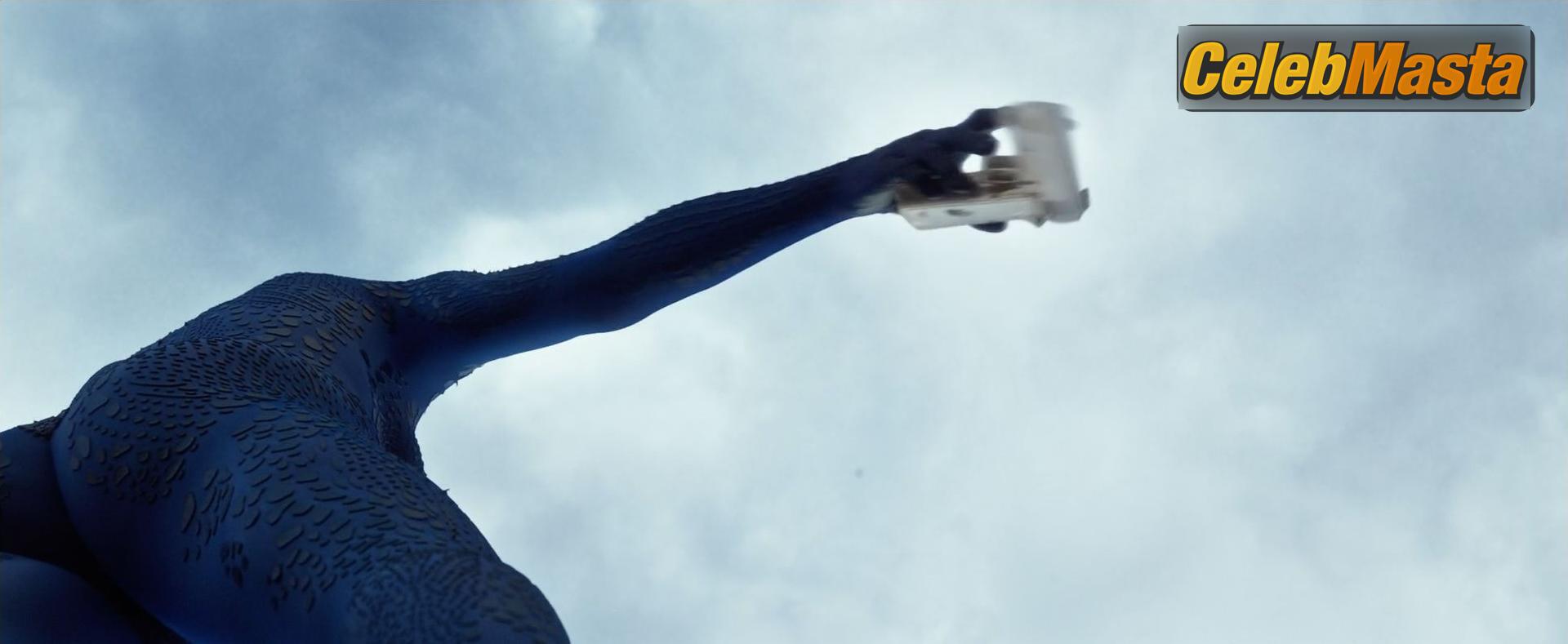 Jennifer Lawrence Jennifer Lawrence Topless Photo Set from X-men Days Of Future Past - Photo 7 of 9
