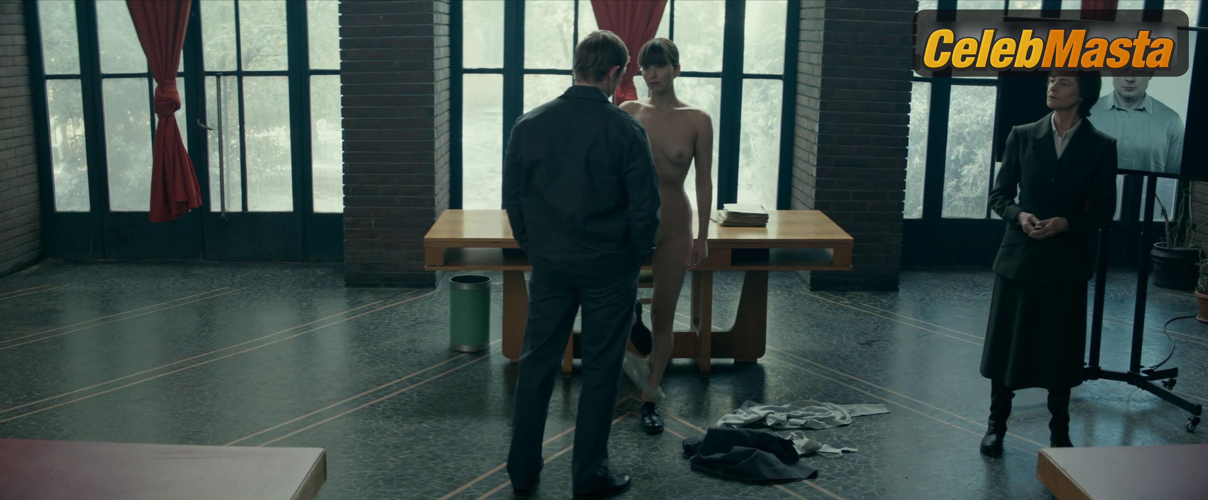 Jennifer Lawrence Jennifer Lawrence Topless Photo Set from Red Sparrow - Photo 12 of 12