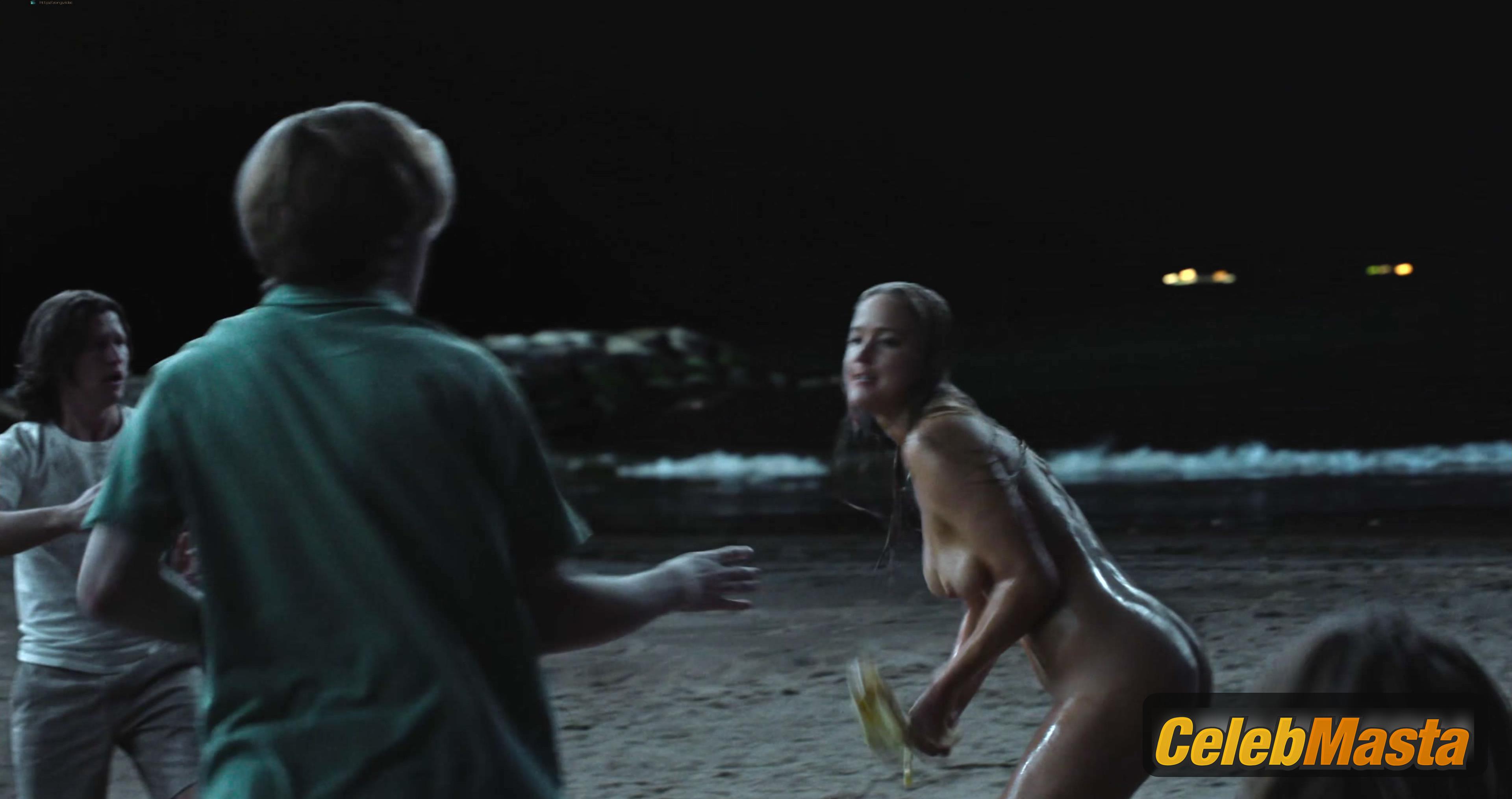 Jennifer Lawrence Jennifer Lawrence Bare Photoshoot Gallery from No Hard Feelings - Photo 10 of 33