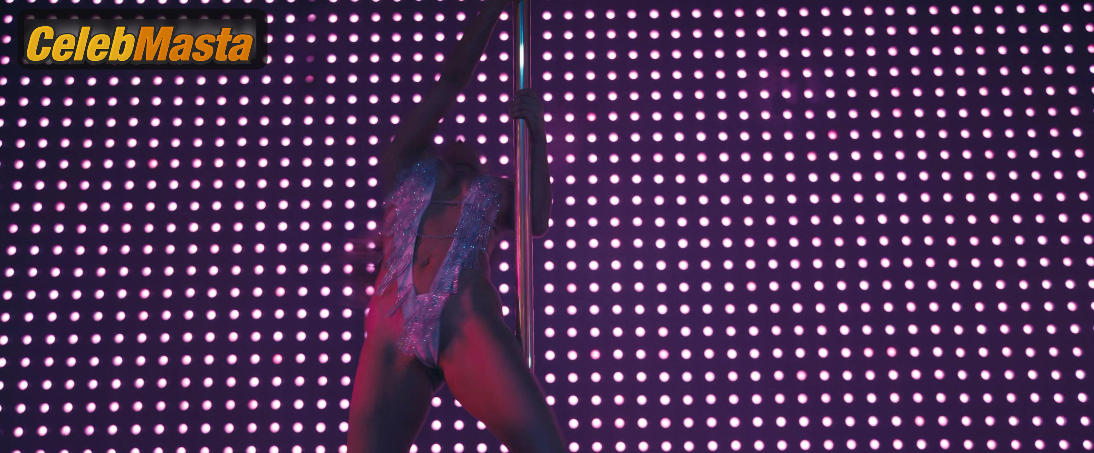 Jennifer Lopez Nude Photo Gallery: Jennifer Lopez in Hustlers - Photo 8 of 11