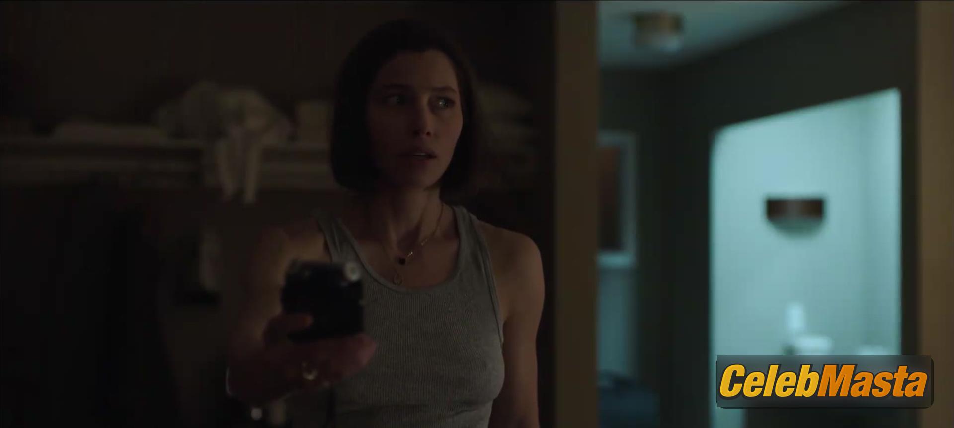 Jessica Biel Jessica Biel Topless Photo Set from Limetown - Photo 8 of 11