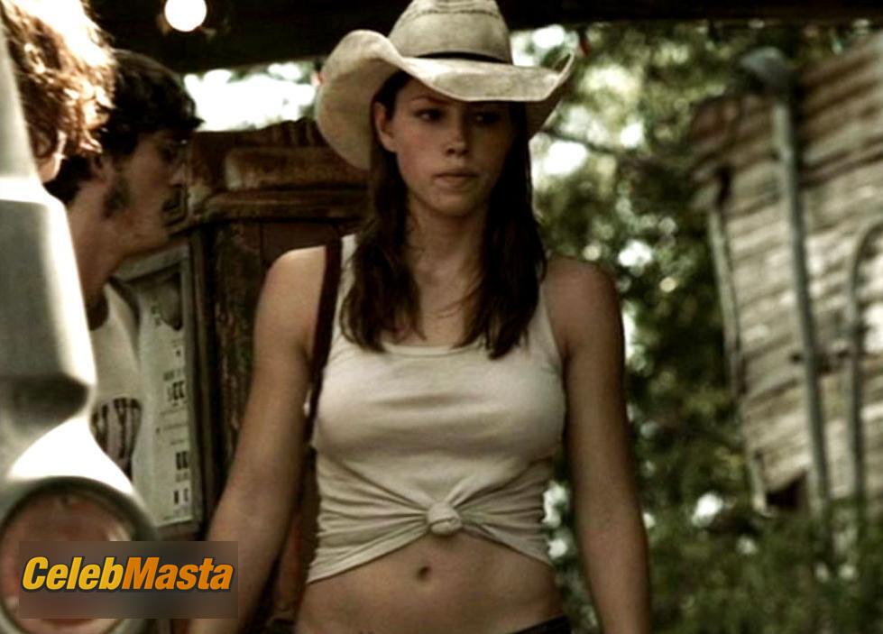 Jessica Biel Jessica Biel Nude Pics from the Set of The Texas Chainsaw Massacre - Photo 7 of 8