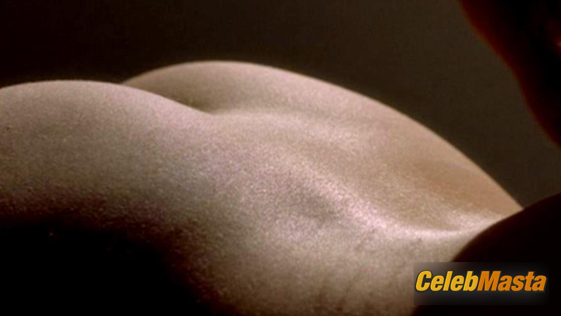 Jessica Biel Jessica Biel Nude Scene Photos Gallery from London - Photo 8 of 15