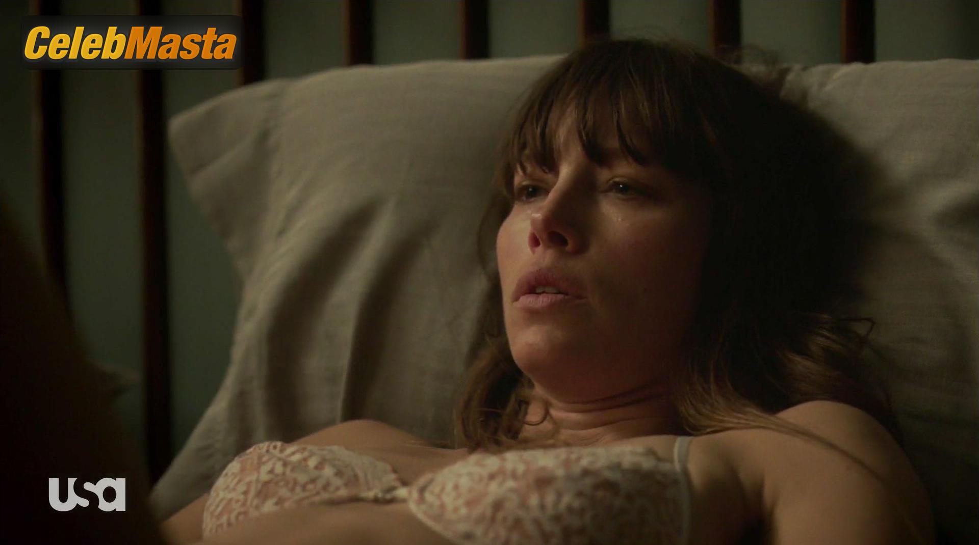 Jessica Biel Jessica Biel Sexy Nude Gallery from The Sinner - Photo 33 of 39