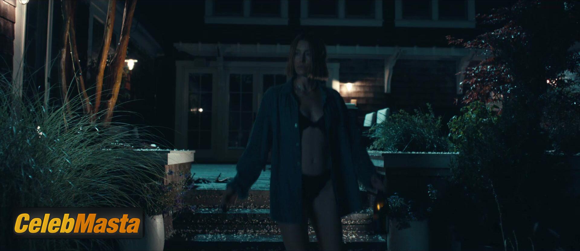 Jessica Biel Nude Photo Gallery: Jessica Biel in The Better Sister - Photo 11 of 56