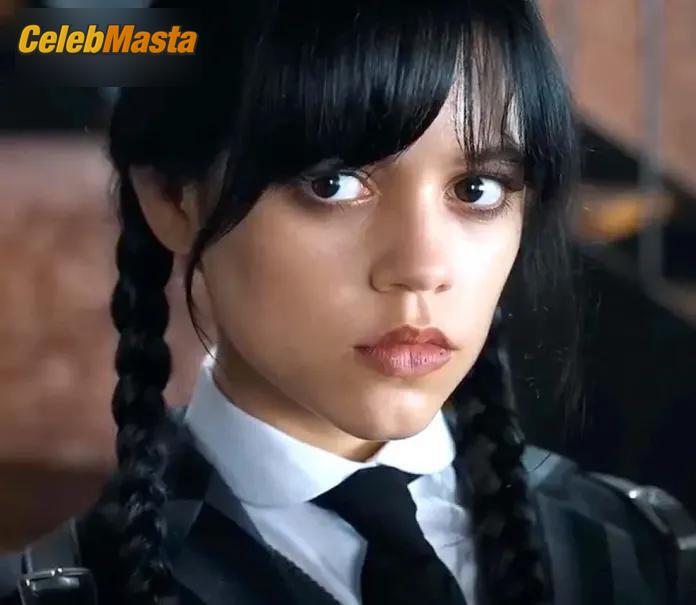 Jenna Ortega Jenna Ortega Topless Photo Set from Wednesday - Photo 23 of 28