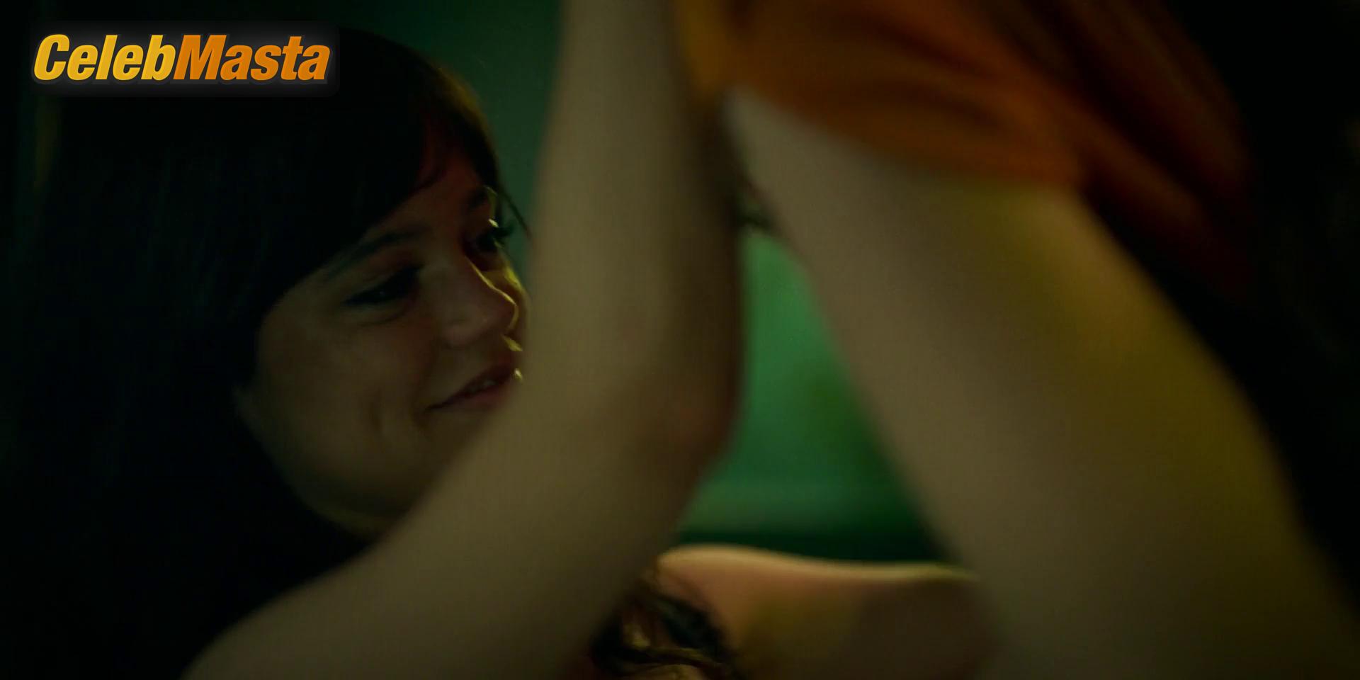 Jenna Ortega Nude Photo Gallery: Jenna Ortega in Miller's Girl - Photo 14 of 54