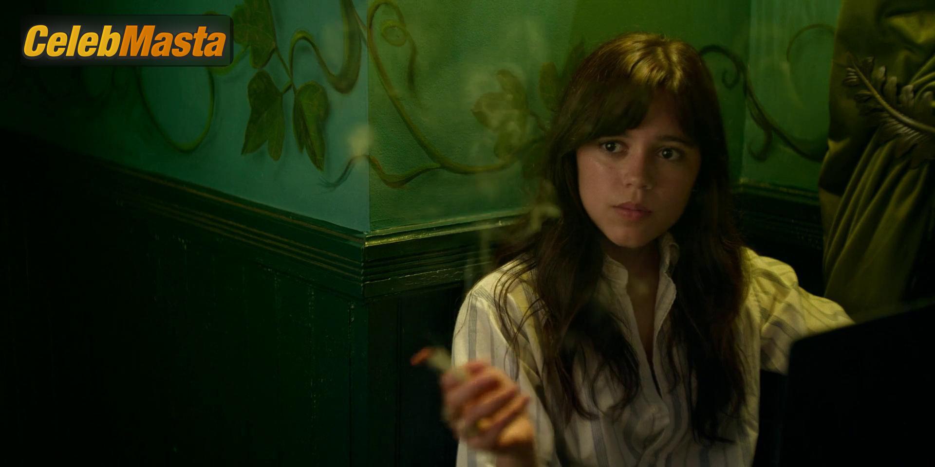 Jenna Ortega Nude Photo Gallery: Jenna Ortega in Miller's Girl - Photo 28 of 54