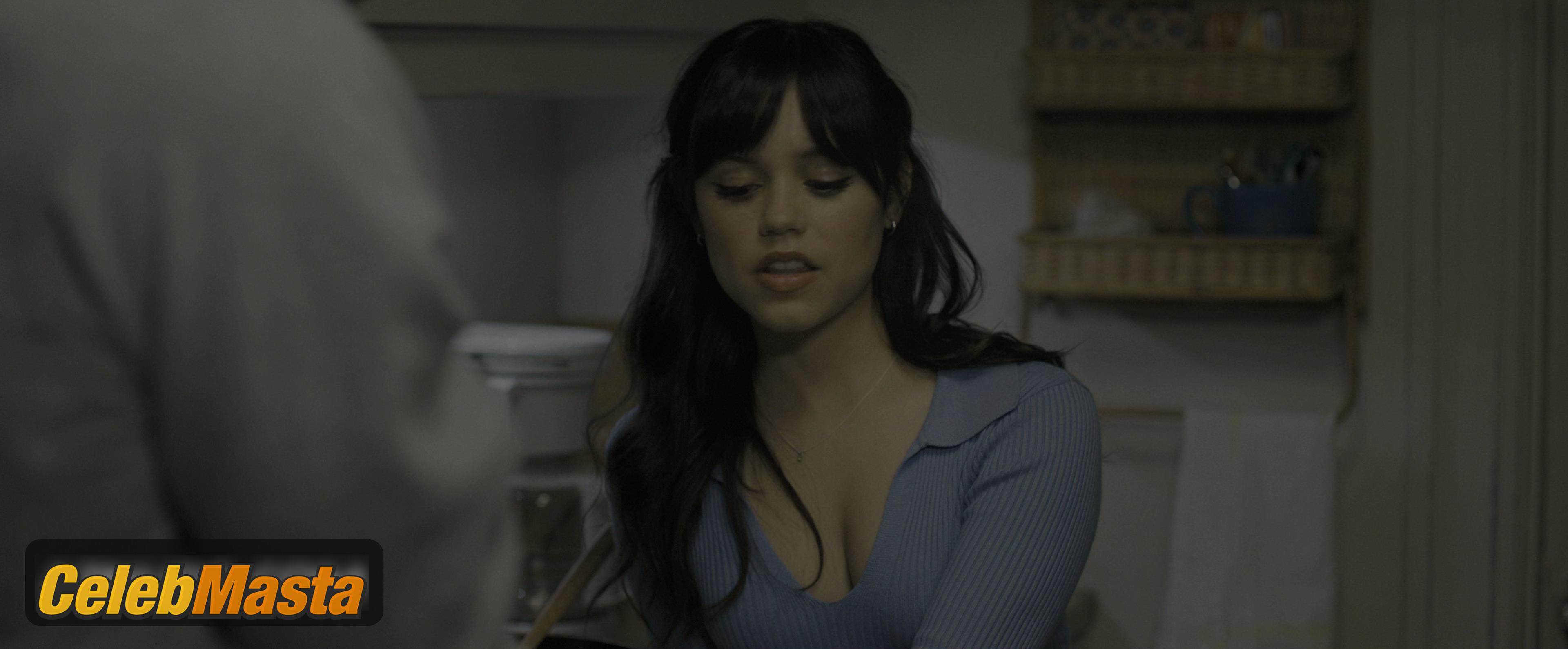 Jenna Ortega Jenna Ortega Bare Photoshoot Gallery from Scream Vi - Photo 6 of 23