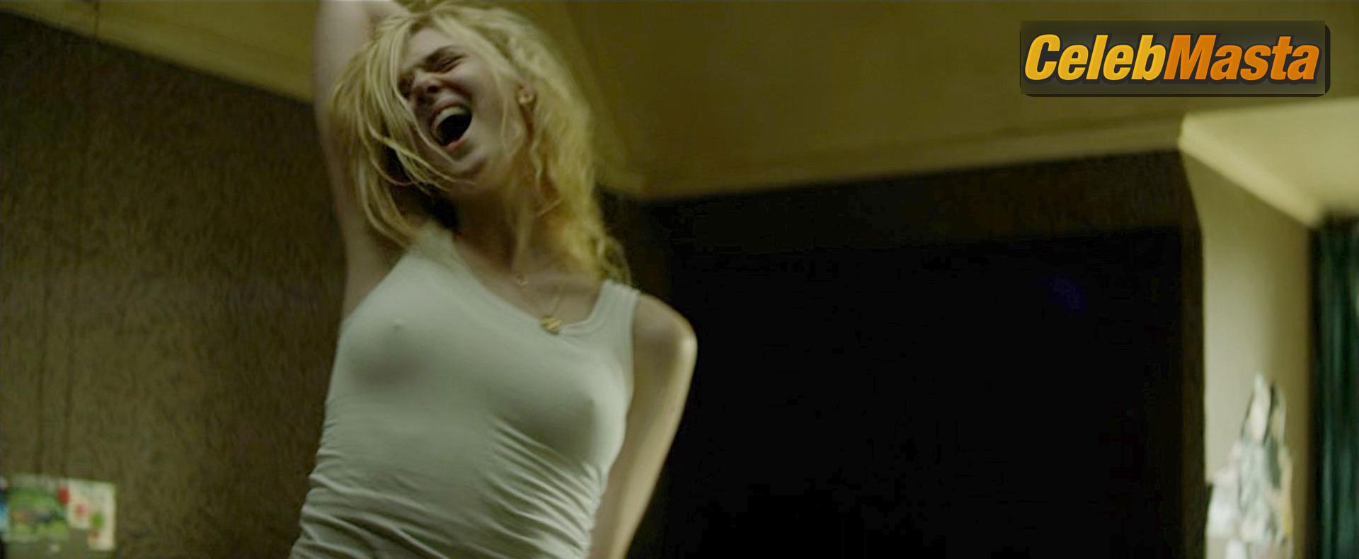 Elle Fanning Nude Scene Photos Gallery from Teen Spirit photo 2
