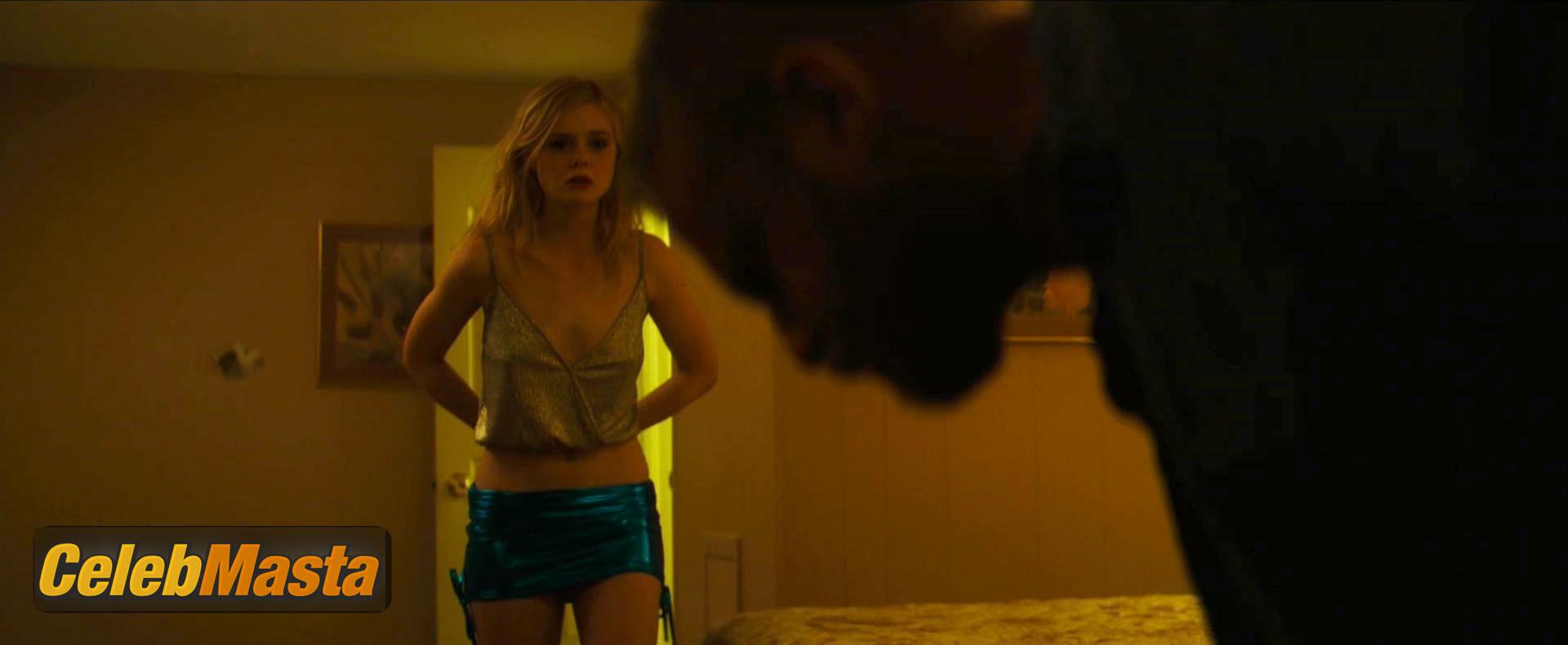 Elle Fanning Nude Pics from the Set of Galveston photo 1