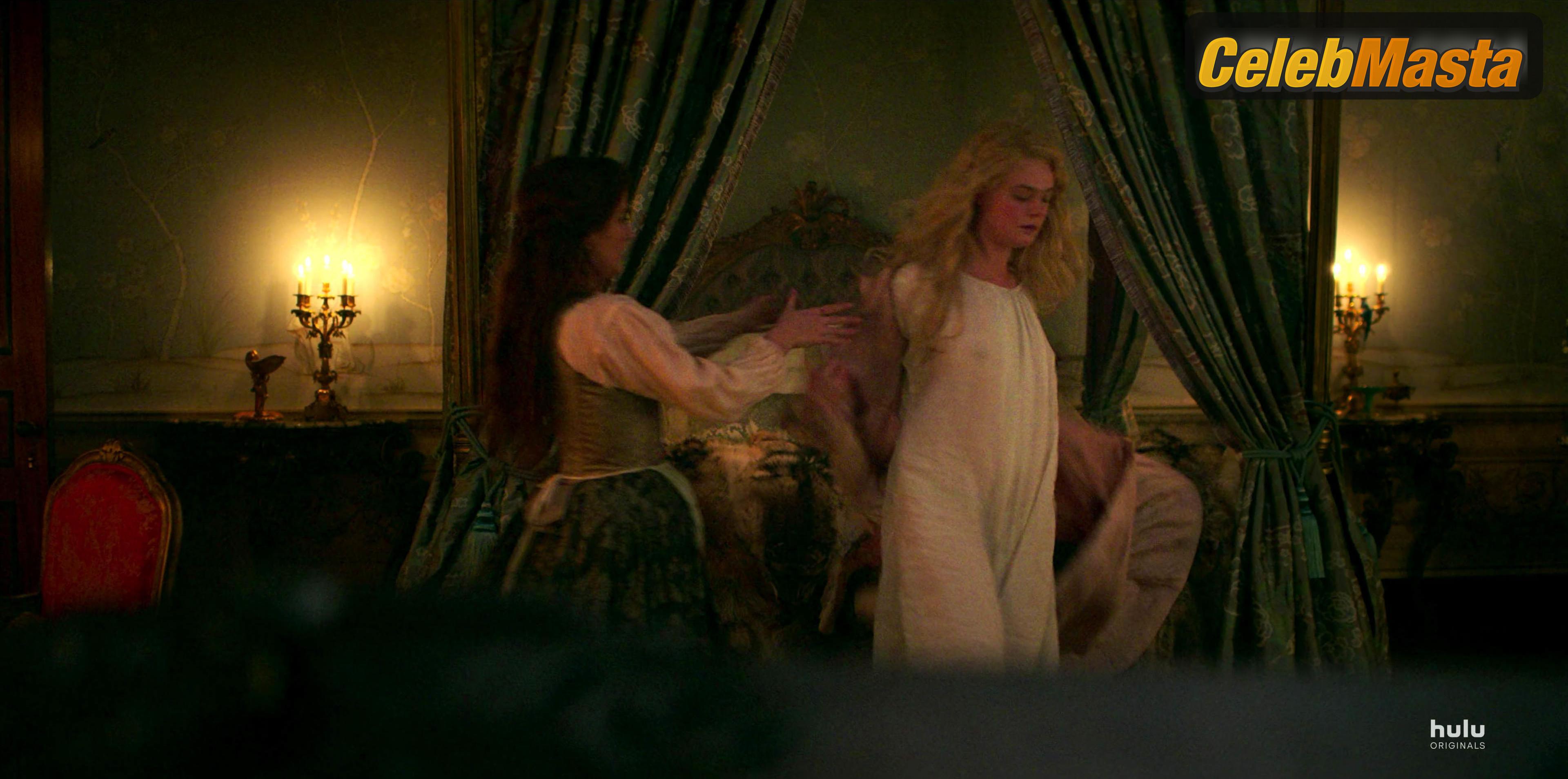 Elle Fanning Elle Fanning Topless Photo Set from The Great - Photo 34 of 39