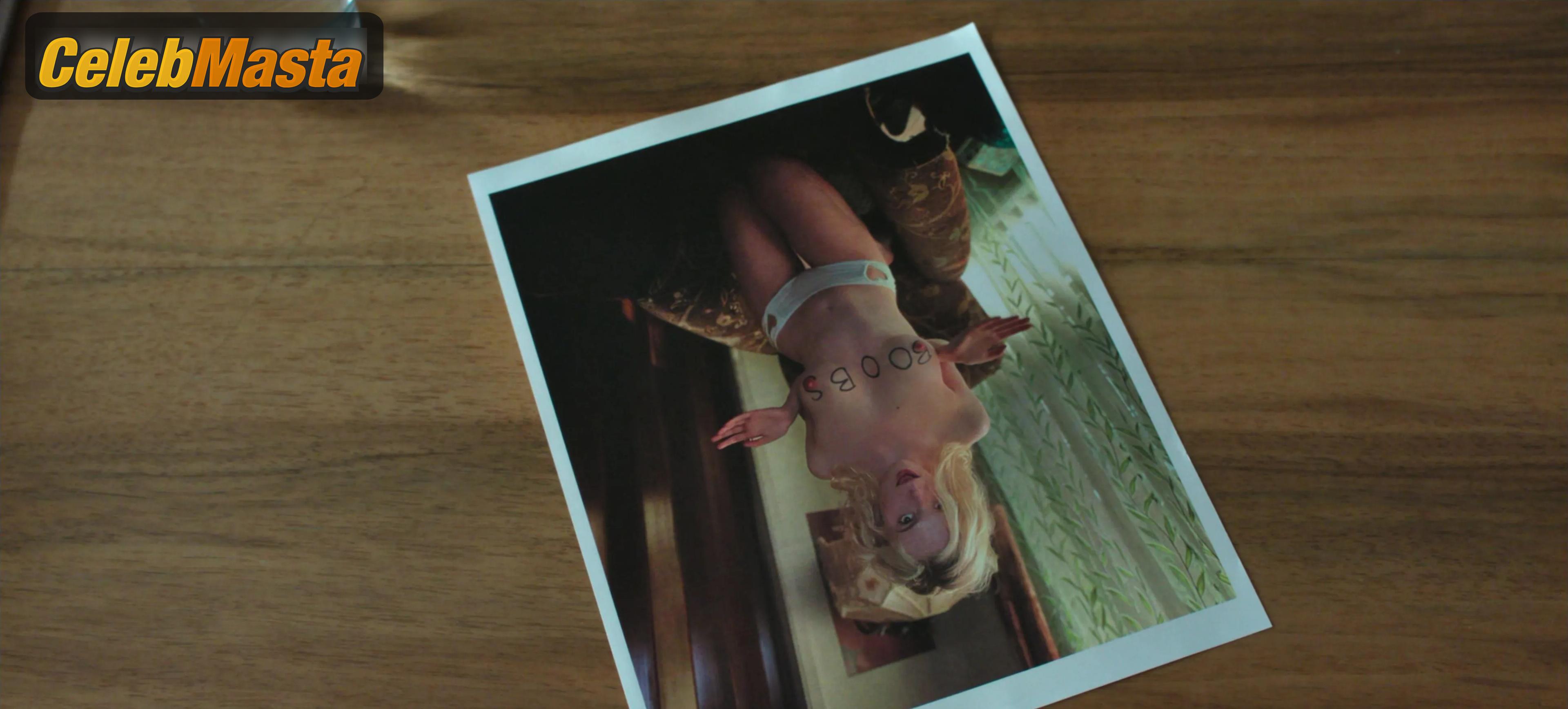 Elle Fanning Nude Photo Gallery: Elle Fanning in Margo's Got Money Troubles - Photo 6 of 44