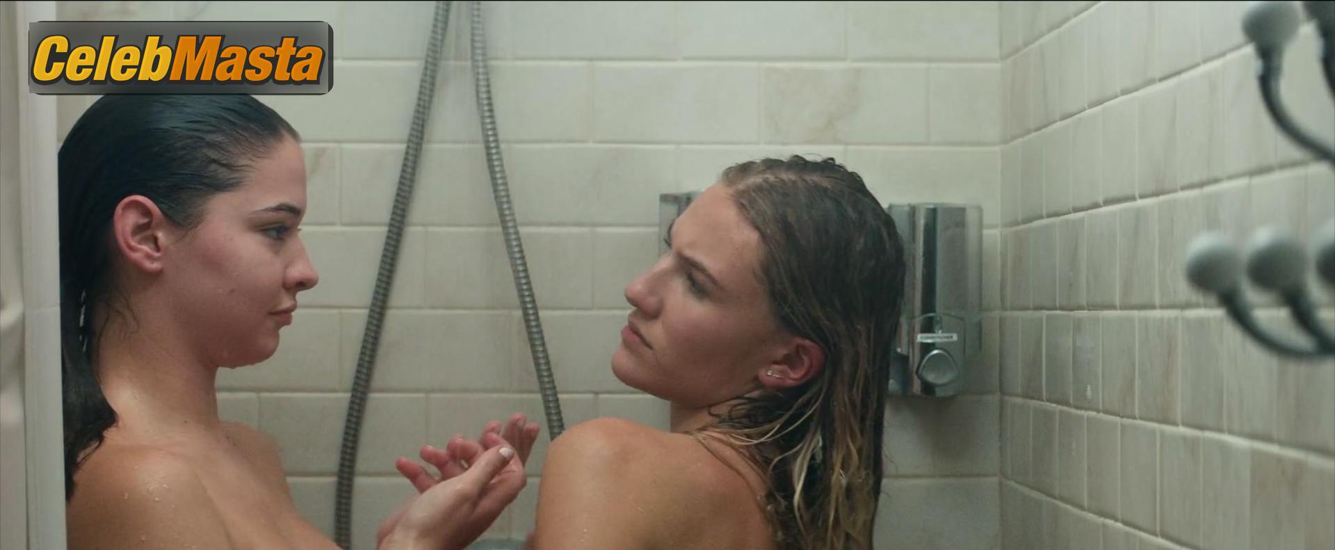 Madelyn Cline Nude Pics from the Set of What Breaks The Ice photo 3