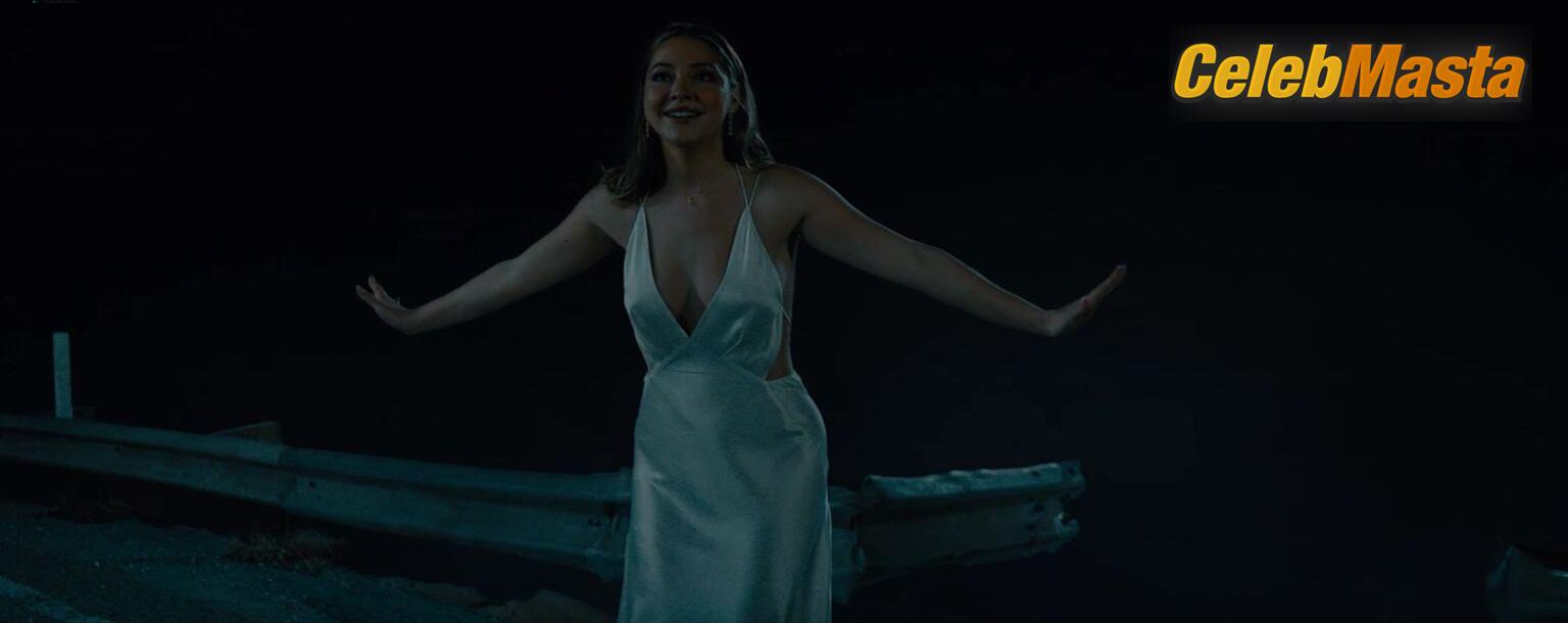 Madelyn Cline Nude Photos from I Know What You Did Last Summer photo 2
