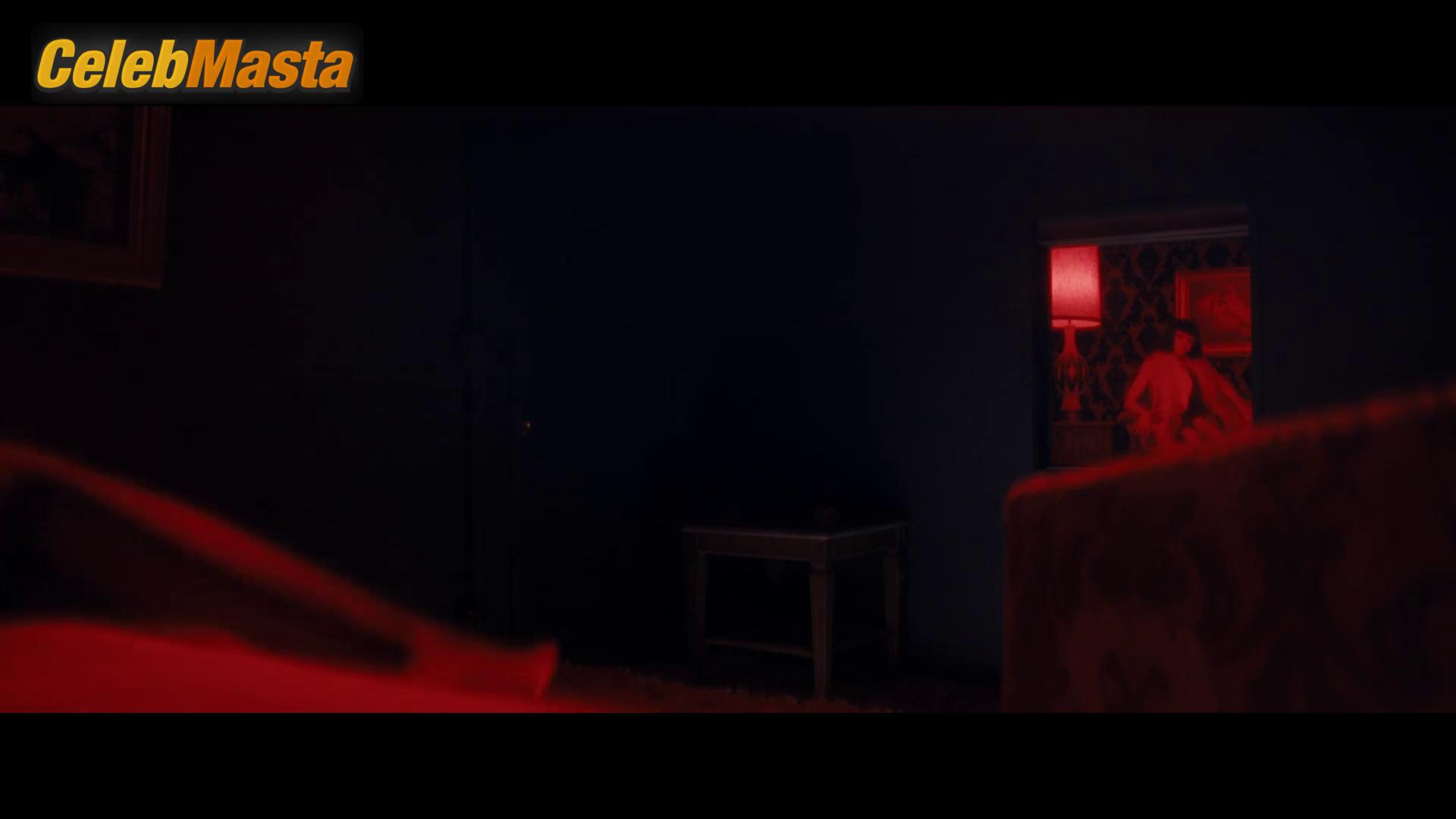 Mia Goth Mia Goth Nude Pics from the Set of MaXXXine - Photo 10 of 12