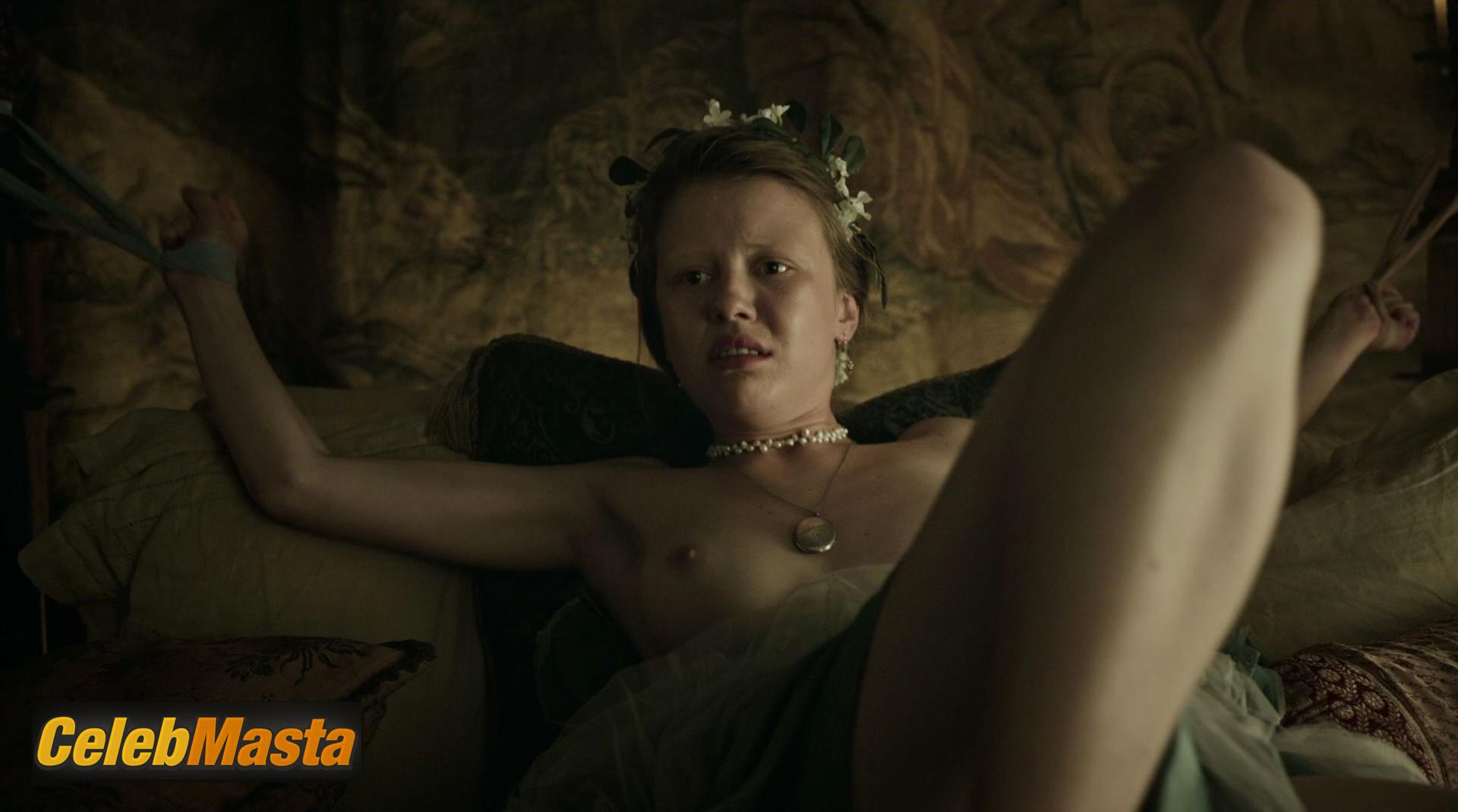 Mia Goth Mia Goth Nude Photos from A Cure For Wellness - Photo 8 of 9