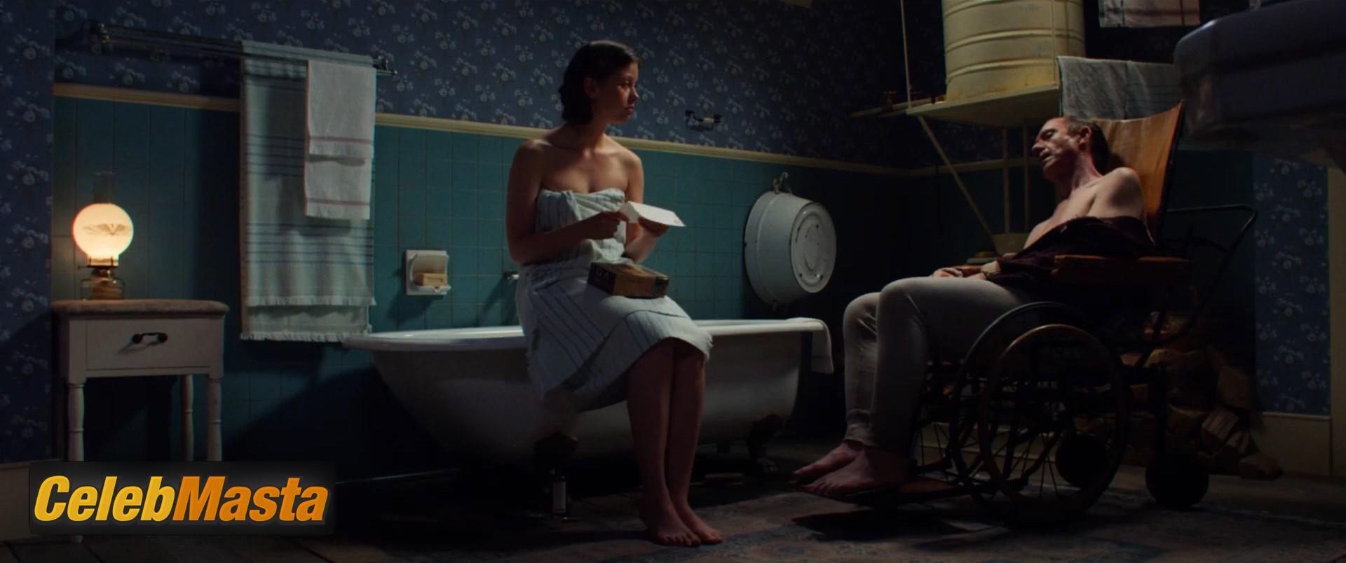 Mia Goth Sexy Nude Gallery from Pearl photo 2