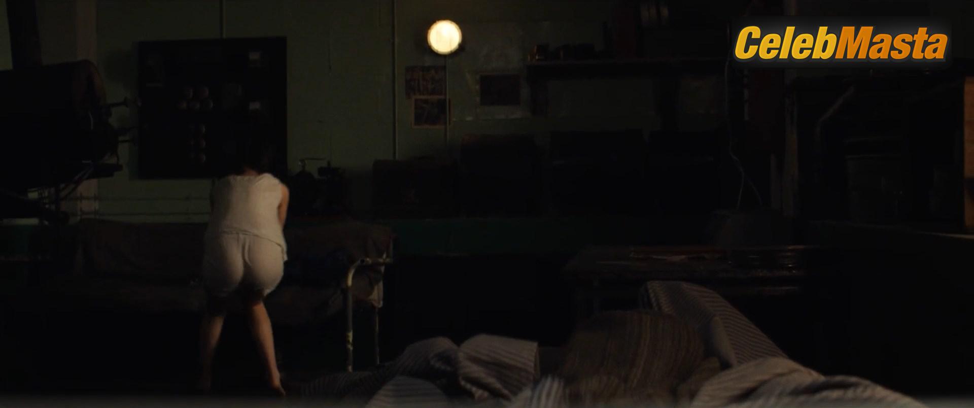 Mia Goth Mia Goth Sexy Nude Gallery from Pearl - Photo 10 of 12