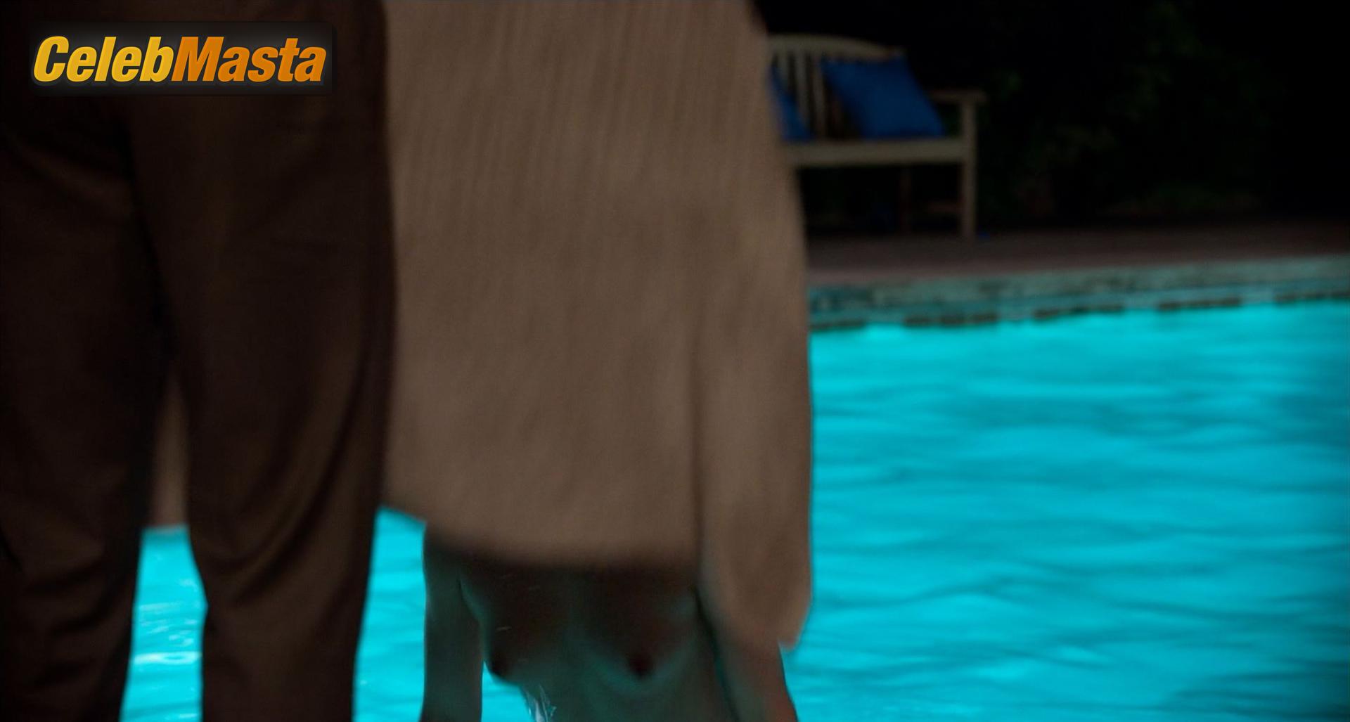 Ana de Armas Ana de Armas Topless Photo Set from The Night Clerk - Photo 5 of 5