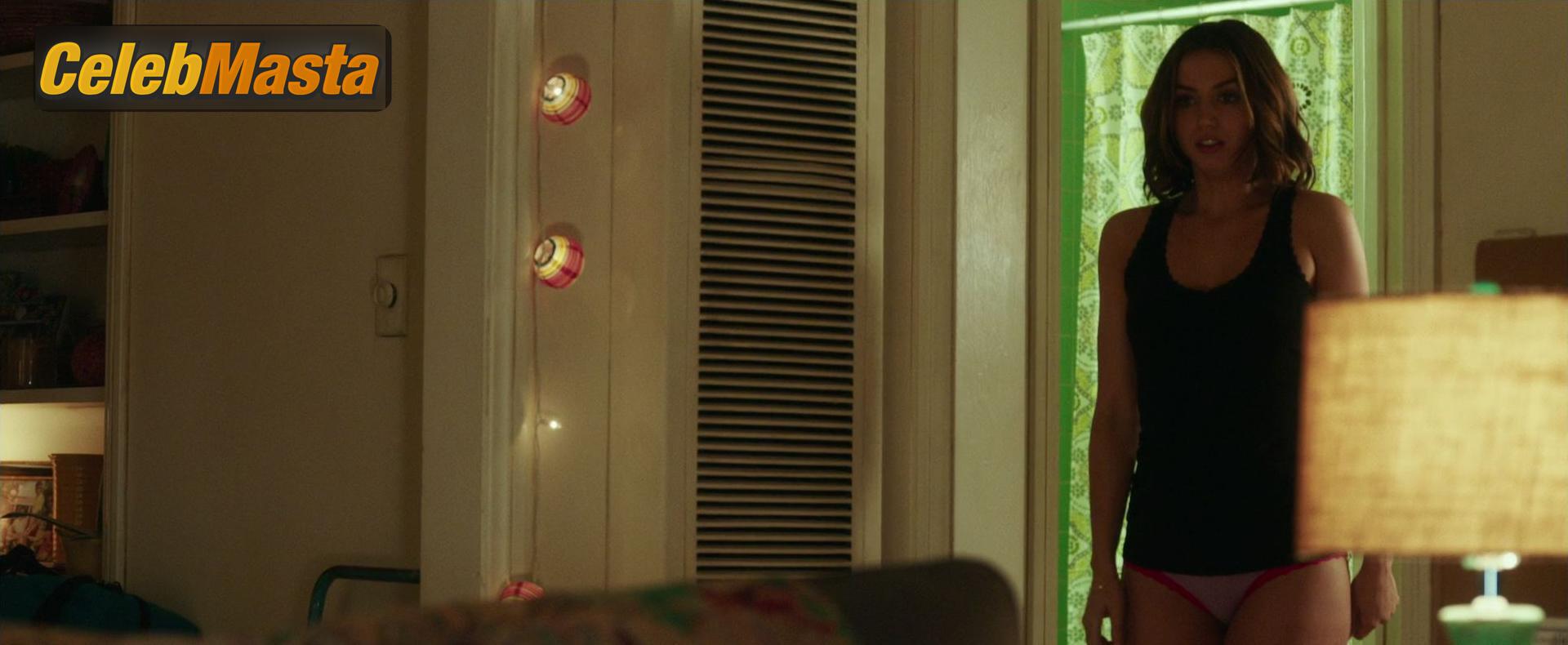 Ana de Armas Nude Photos from War Dogs photo 3