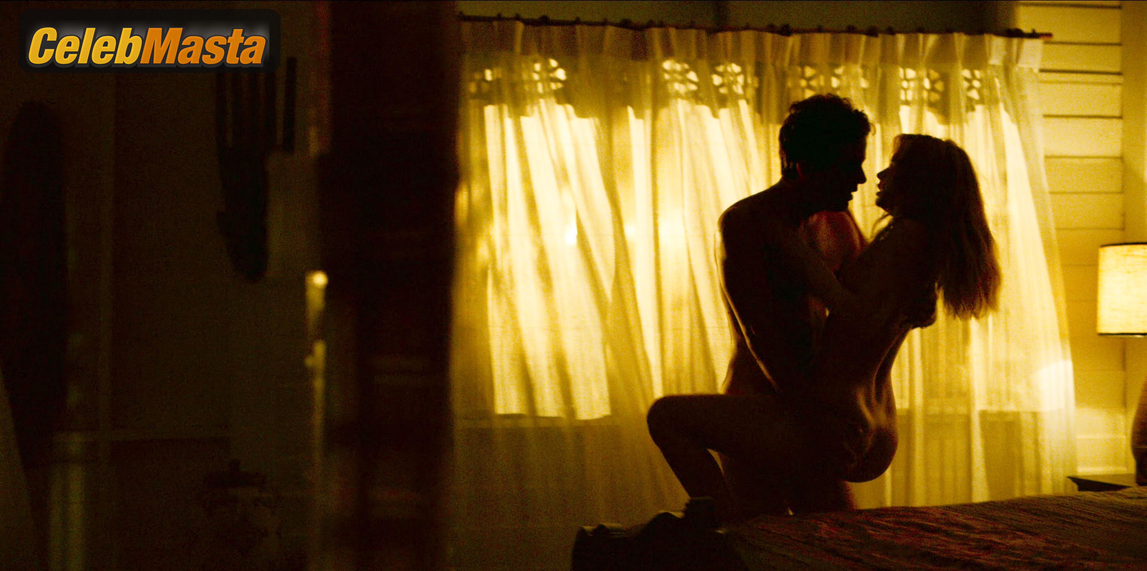 Ana de Armas Ana de Armas Nude Pics from the Set of Sergio - Photo 8 of 11