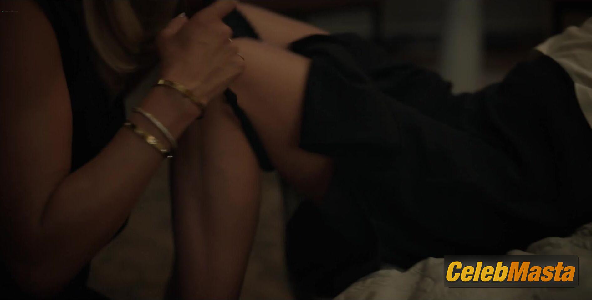 Malin Akerman Malin Akerman Nude Scene Photos Gallery from The Hunting Wives - Photo 7 of 49