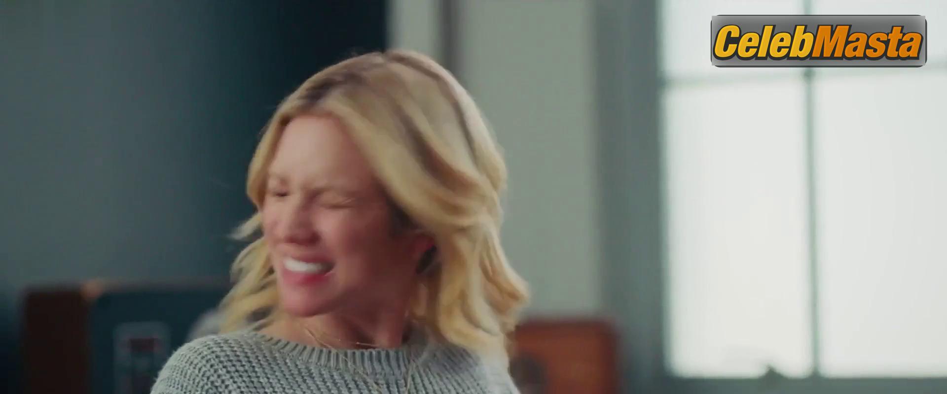 Brittany Snow Sexy Photos from Someone Great photo 3