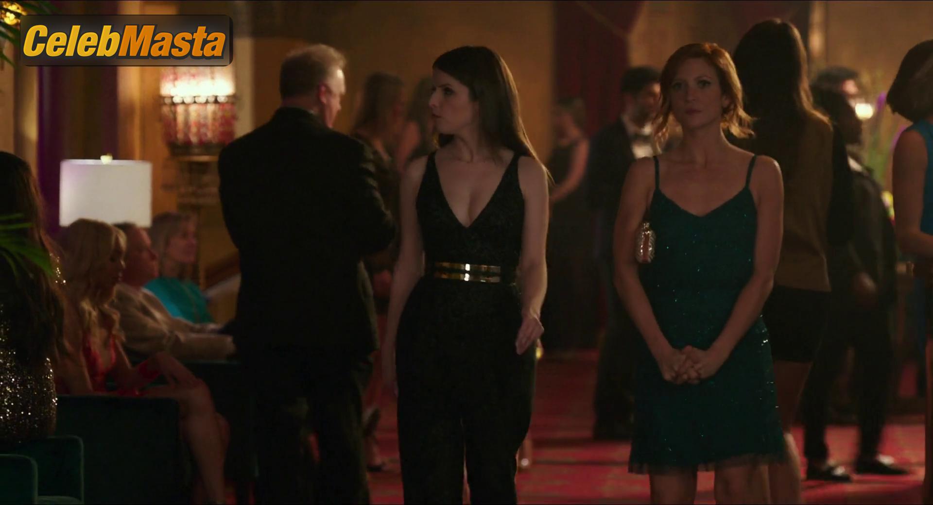 Brittany Snow Sexy Photos from Pitch Perfect 3 photo 2