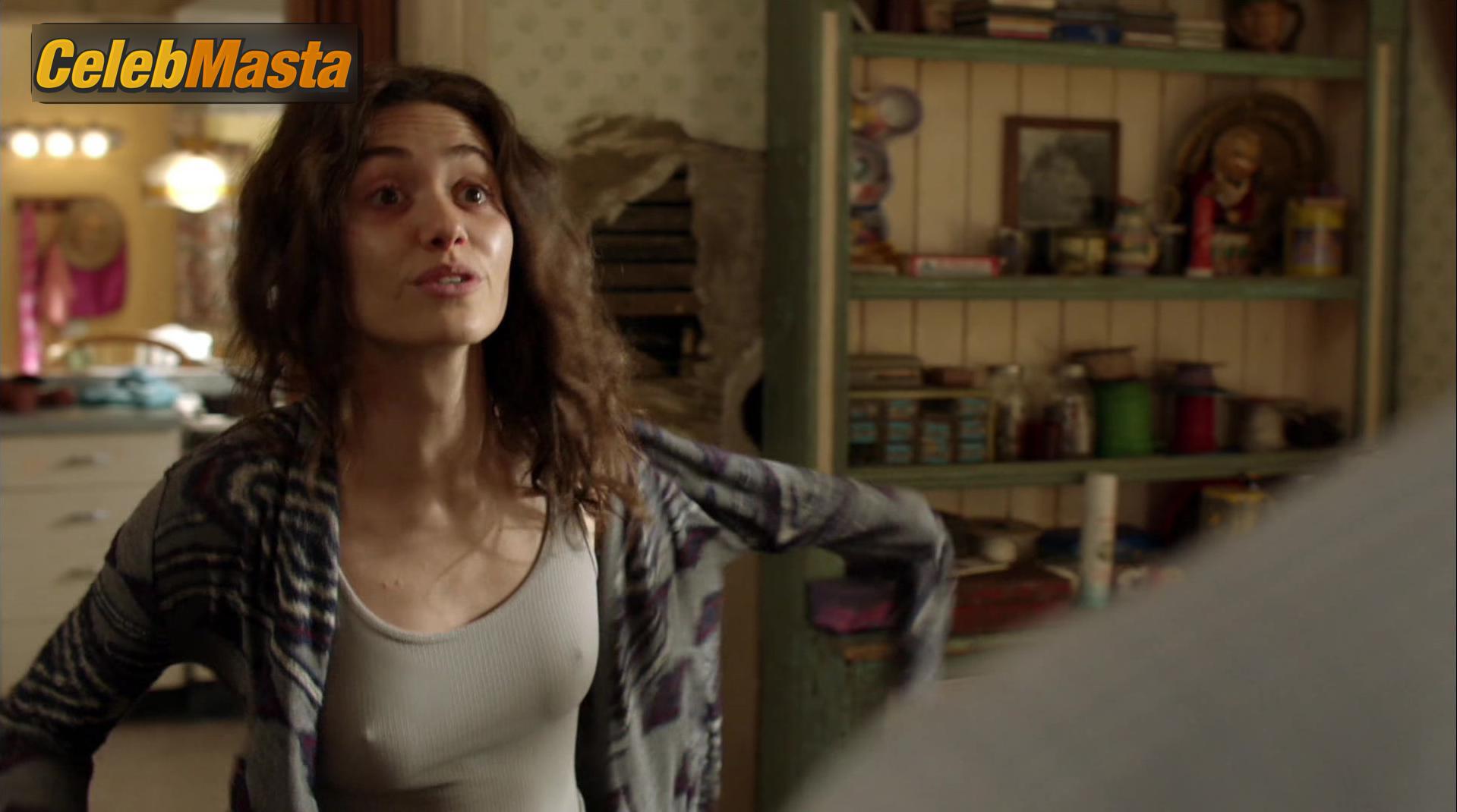 Emmy Rossum Emmy Rossum Topless Photo Set from Shameless - Photo 6 of 197