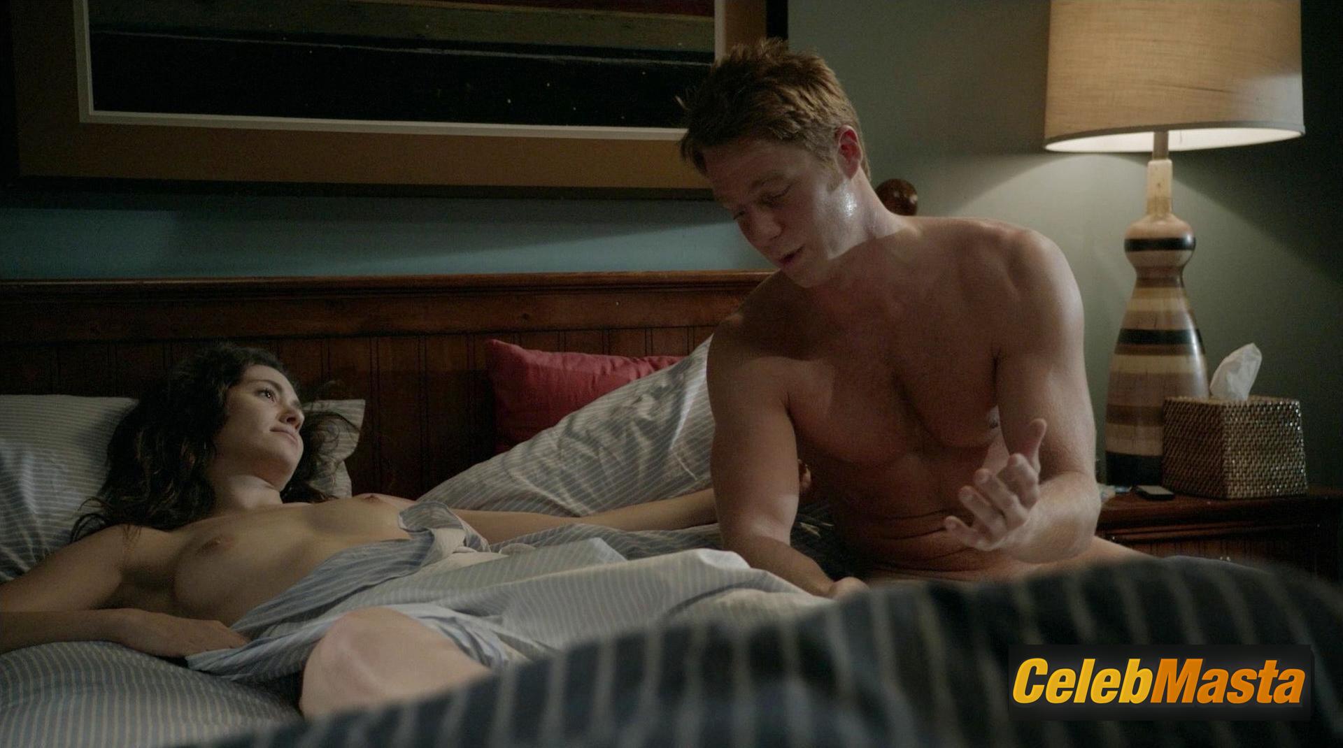Emmy Rossum Emmy Rossum Topless Photo Set from Shameless - Photo 149 of 197
