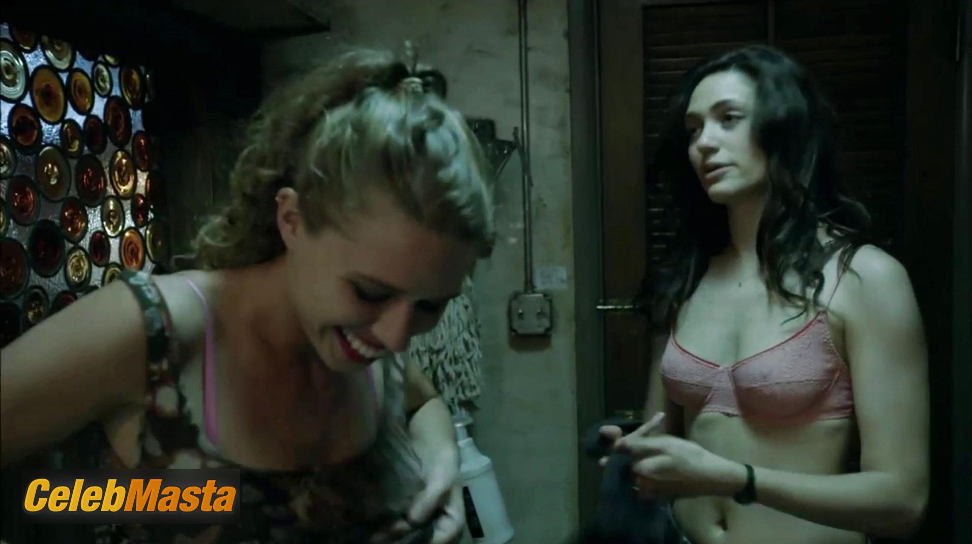 Emmy Rossum Emmy Rossum Topless Photo Set from Shameless - Photo 188 of 197