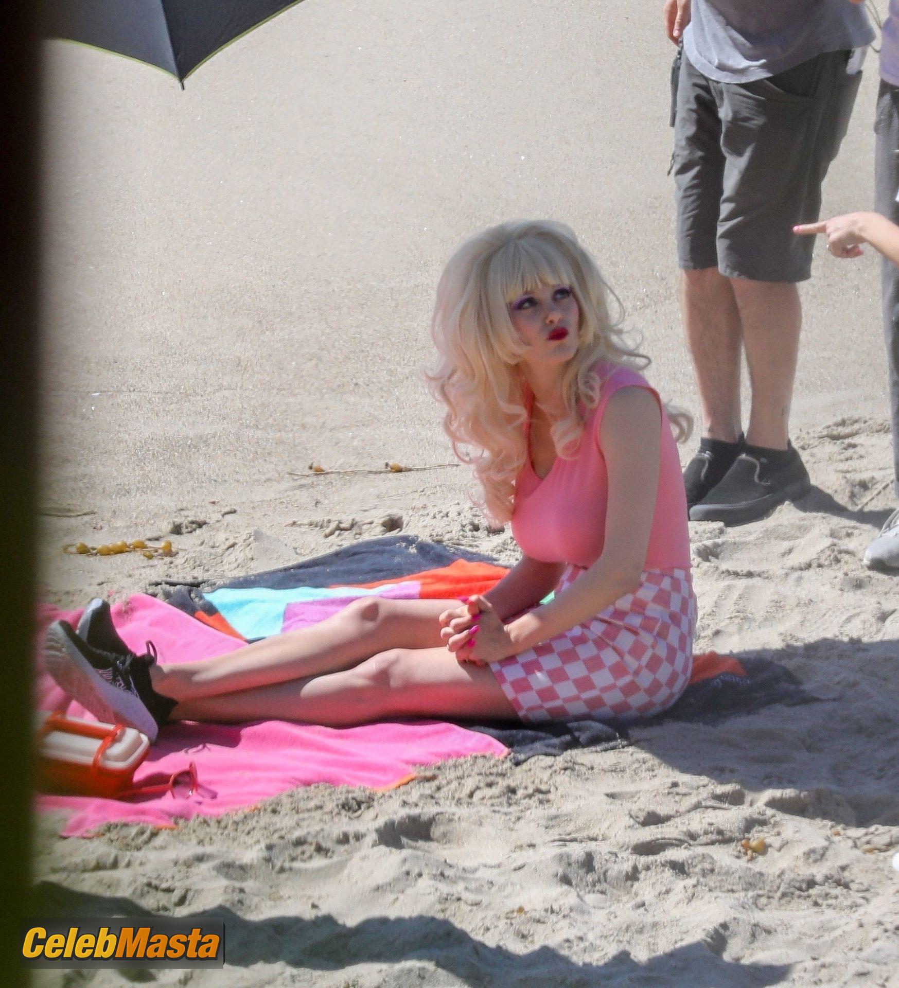 Emmy Rossum Emmy Rossum Gallery: Films Scenes as the Iconic Angelyne on the Beach in Malibu - Photo 39 of 60
