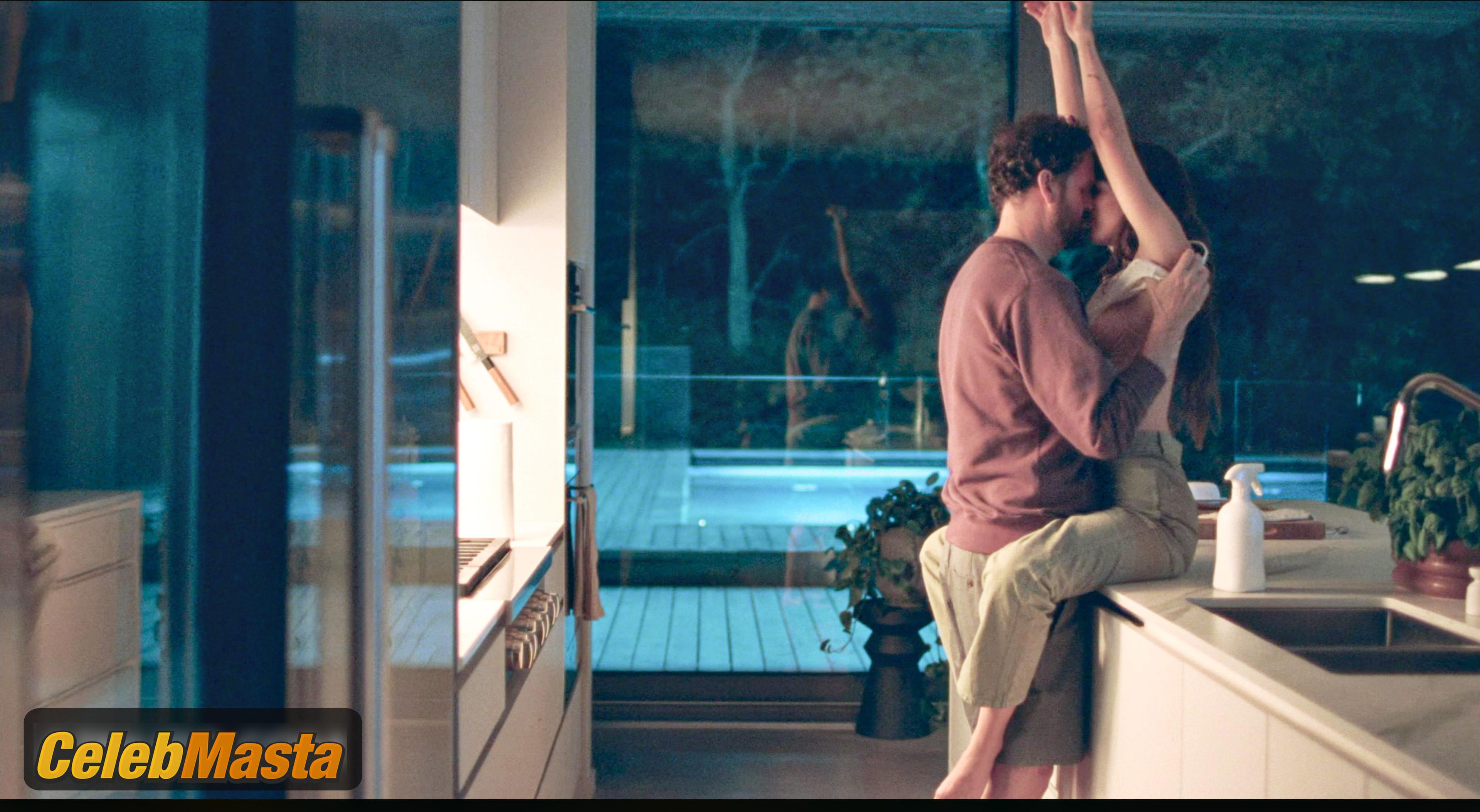 Dakota Johnson Nude Scene Photos Gallery from Splitsville photo 1
