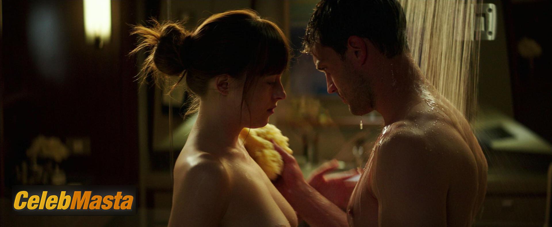 Dakota Johnson Dakota Johnson Nude Pics from the Set of Fifty Shades Darker - Photo 10 of 24